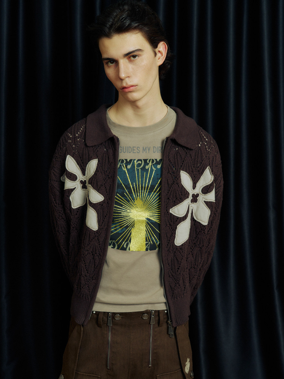 Glitter Print Distressed T-Shirt