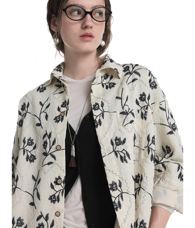 Resort-style shirt with embroidery throughout