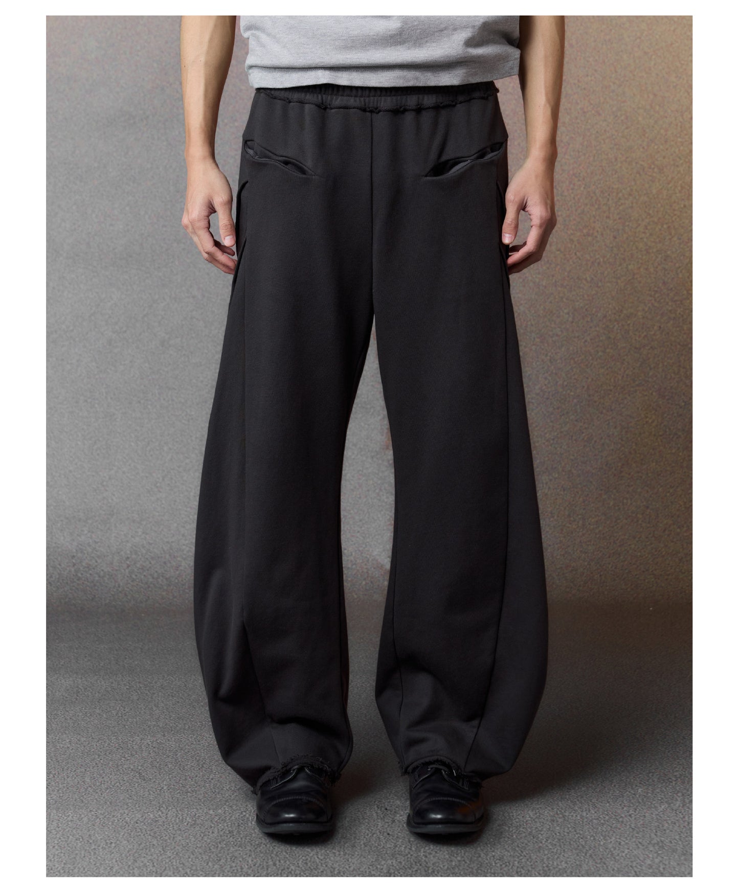 Pleated Thermitor-Style Sweatpants