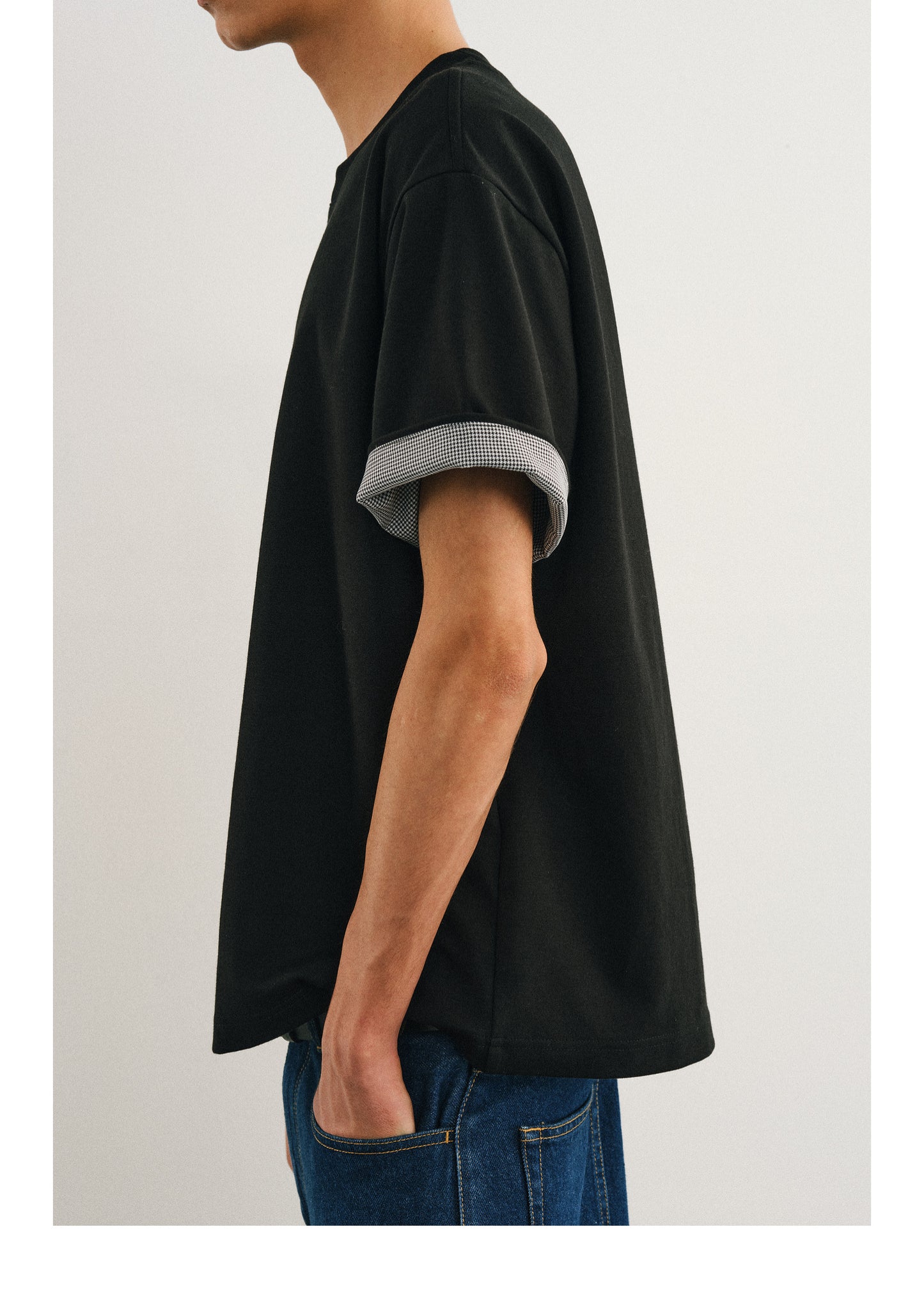 Hound's tooth sleeve T-shirt