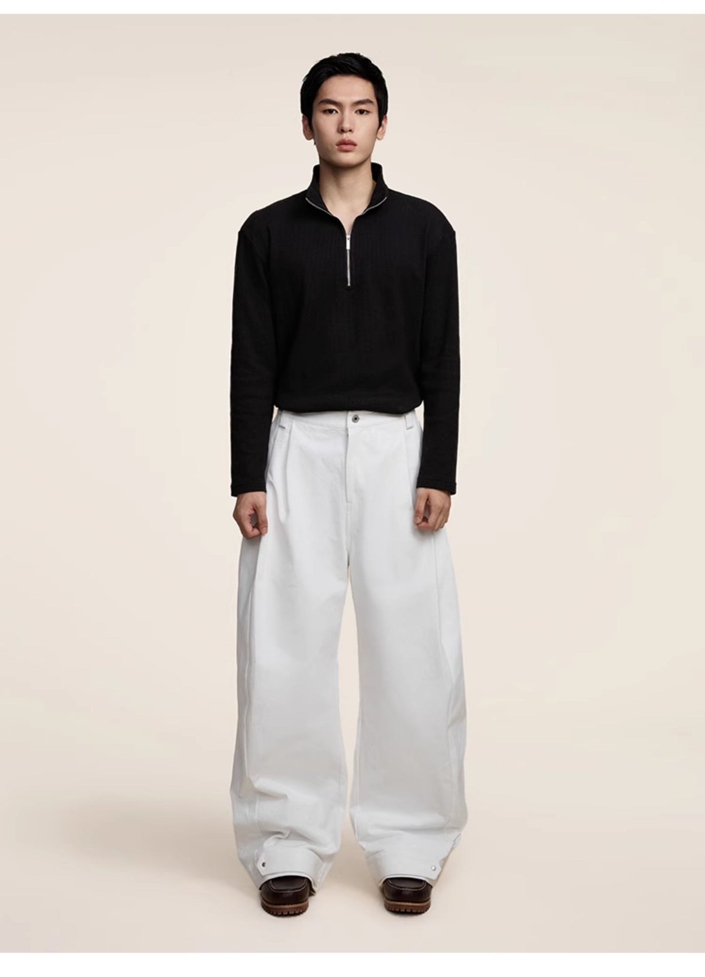 Multi-pleats loose silhouette casual pants