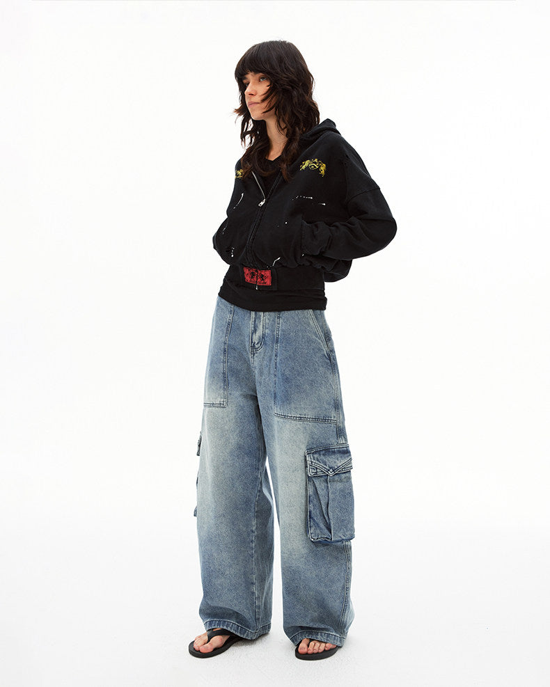 Large-Pocket Washed Jeans