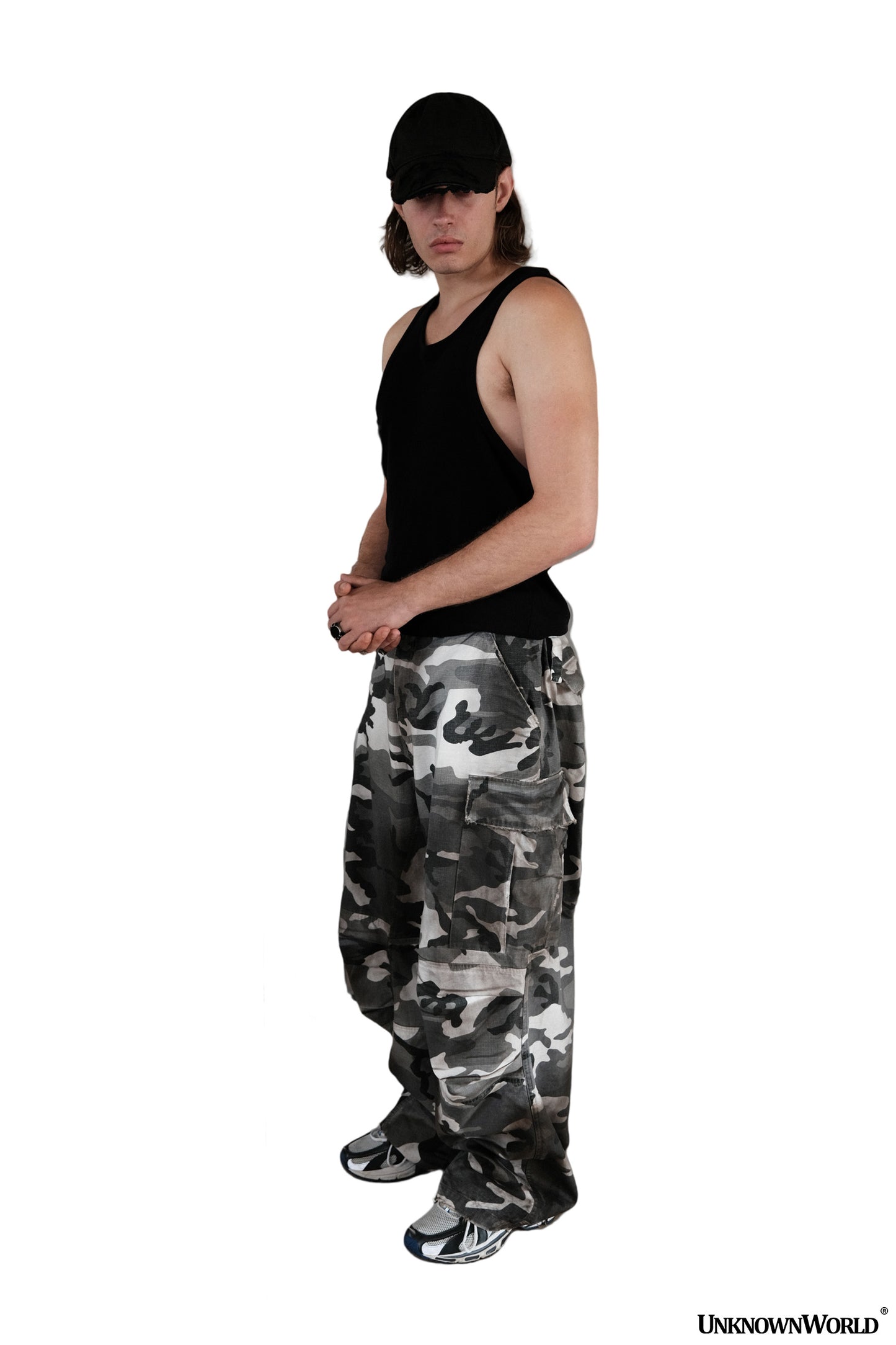 Camouflage loose cargo pants