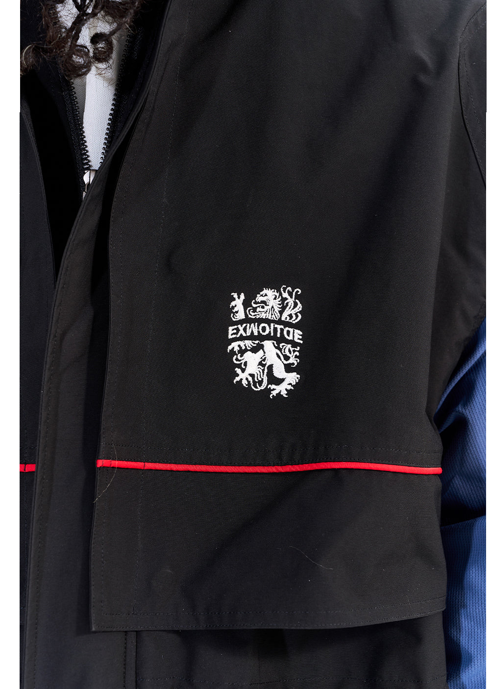 Long jacket with fur collar