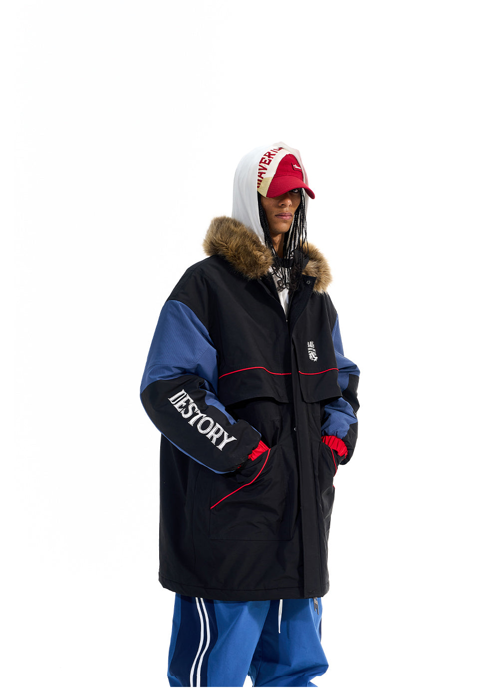 Long jacket with fur collar