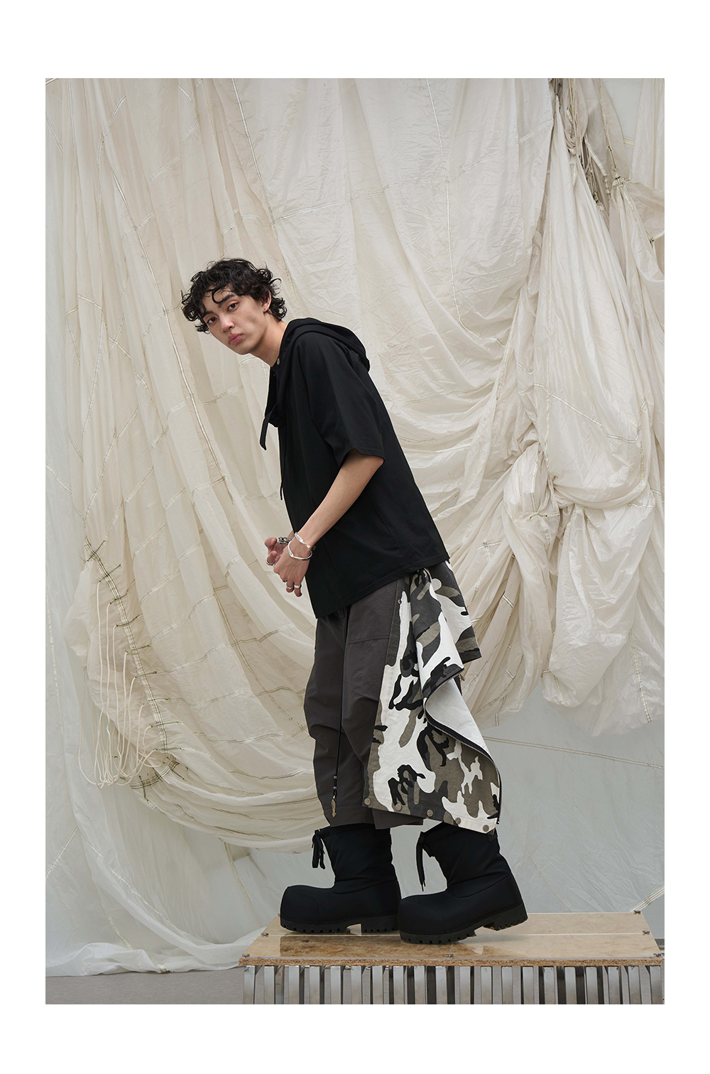 Detachable camouflage workwear casual pants