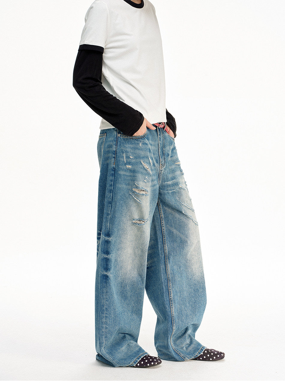 Vintage-style Distressed Loose-Fit Jeans