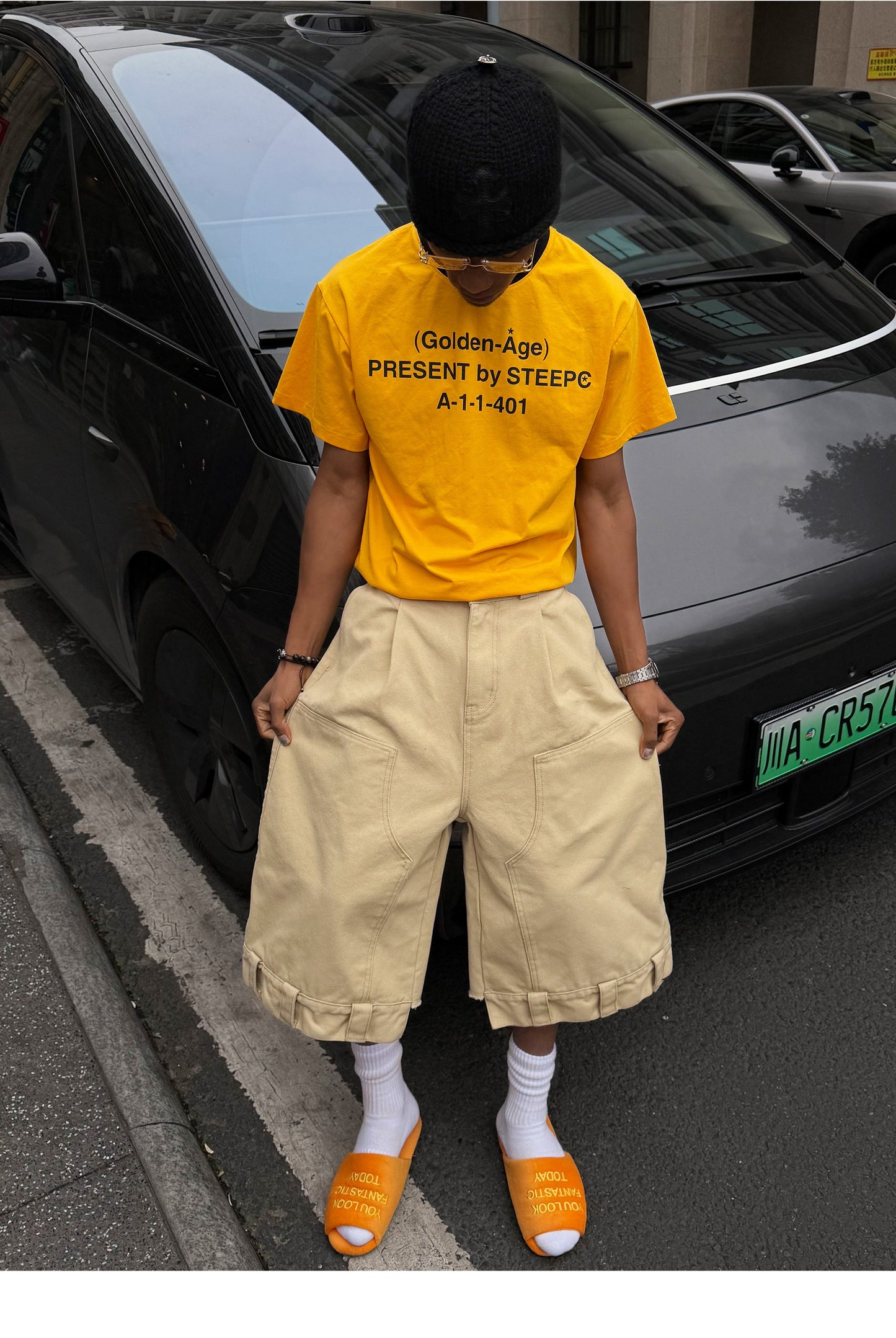 Worker-Style Three-Quarter-Length Shorts