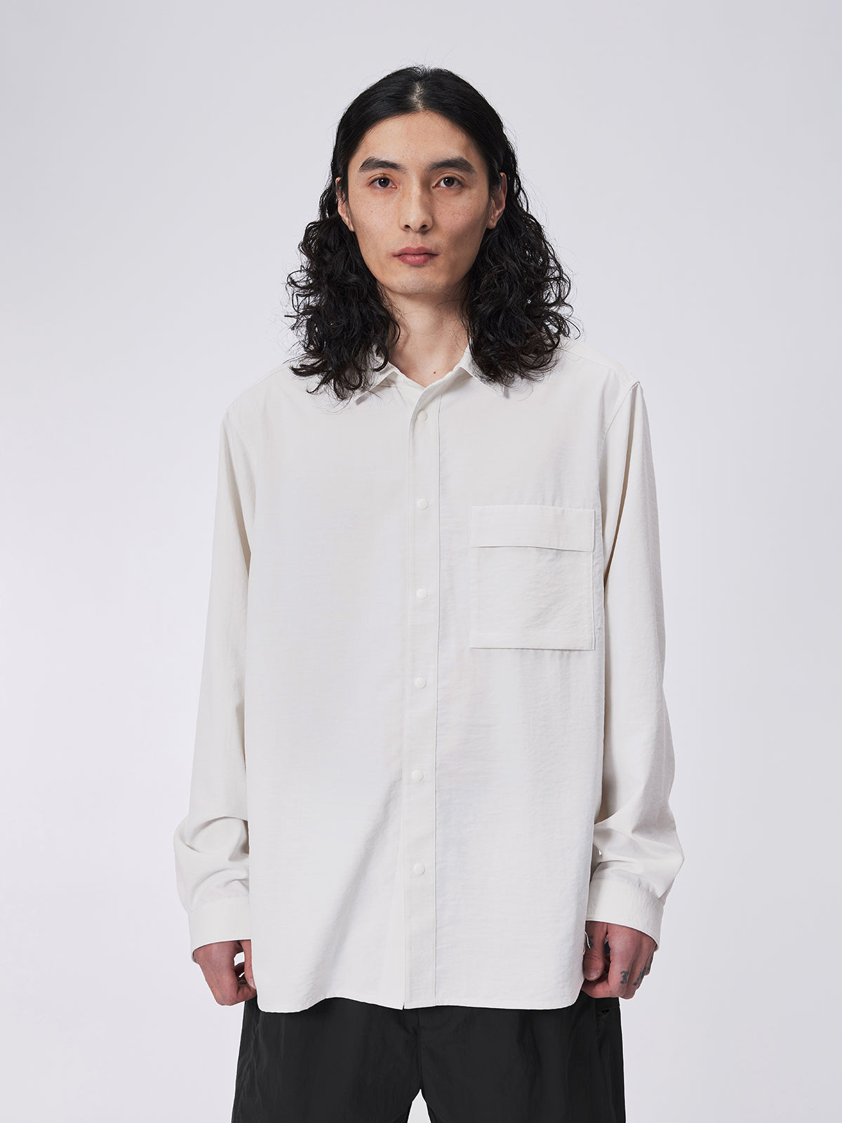 UV-cut wrinkle-resistant shirt