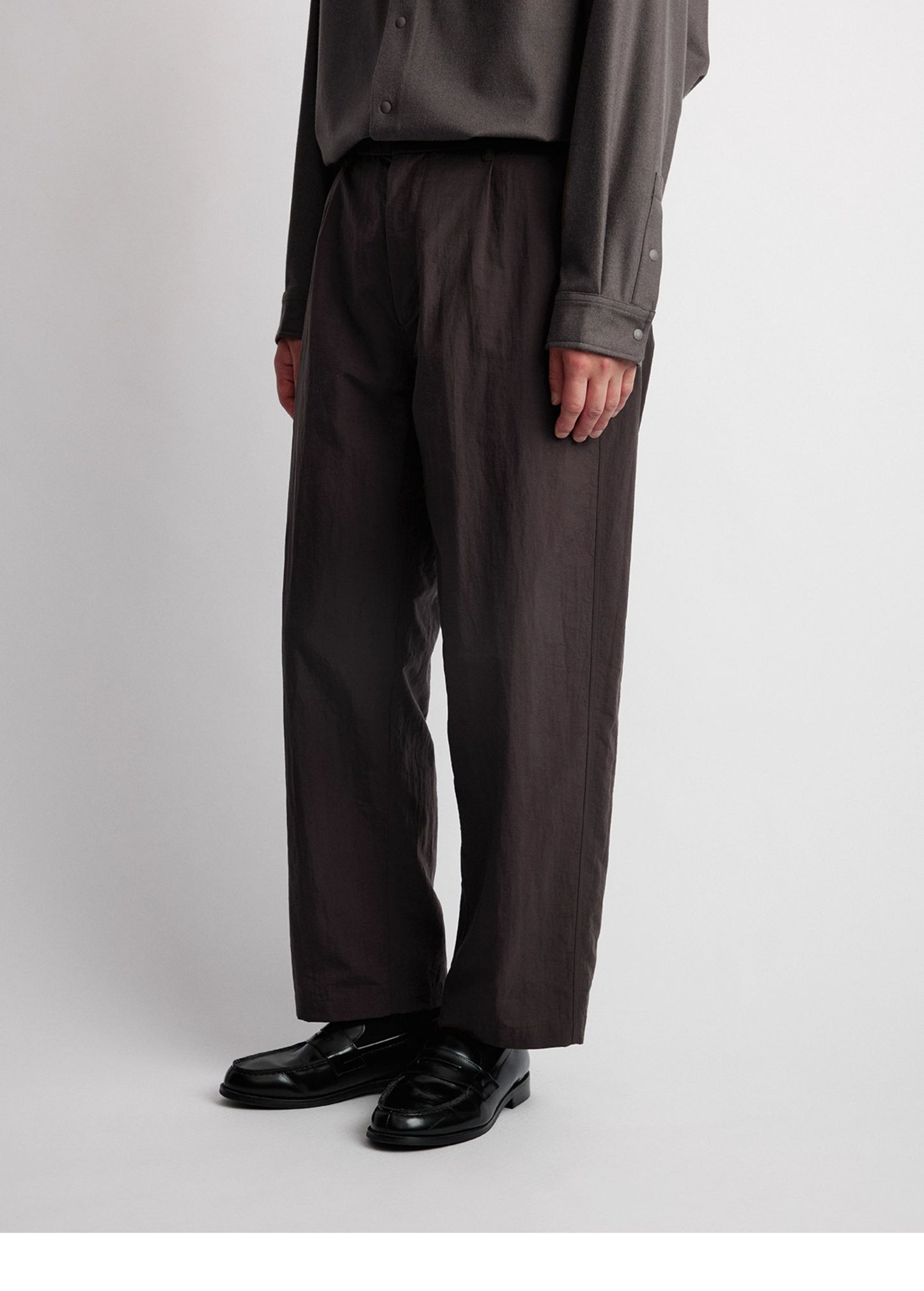 Wrinkle-Resistant Nylon Casual Pants
