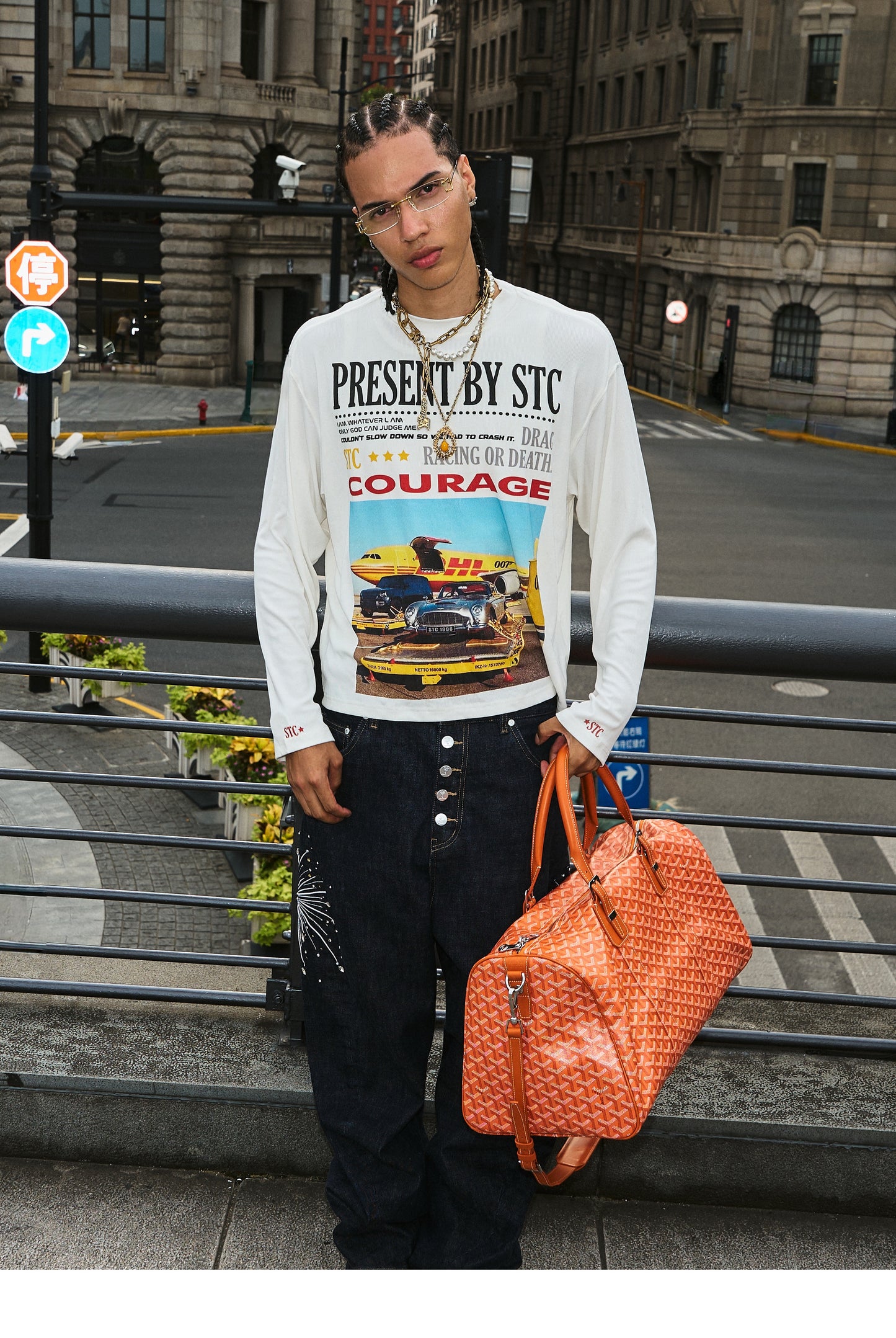 Loose Round Neck Print T-Shirt