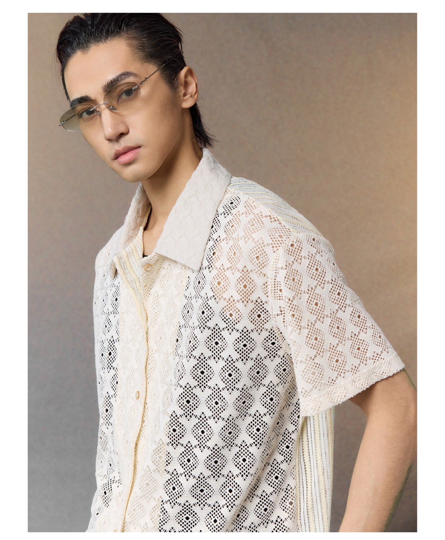 Diamond-Textured Hollow-Knit Shirt