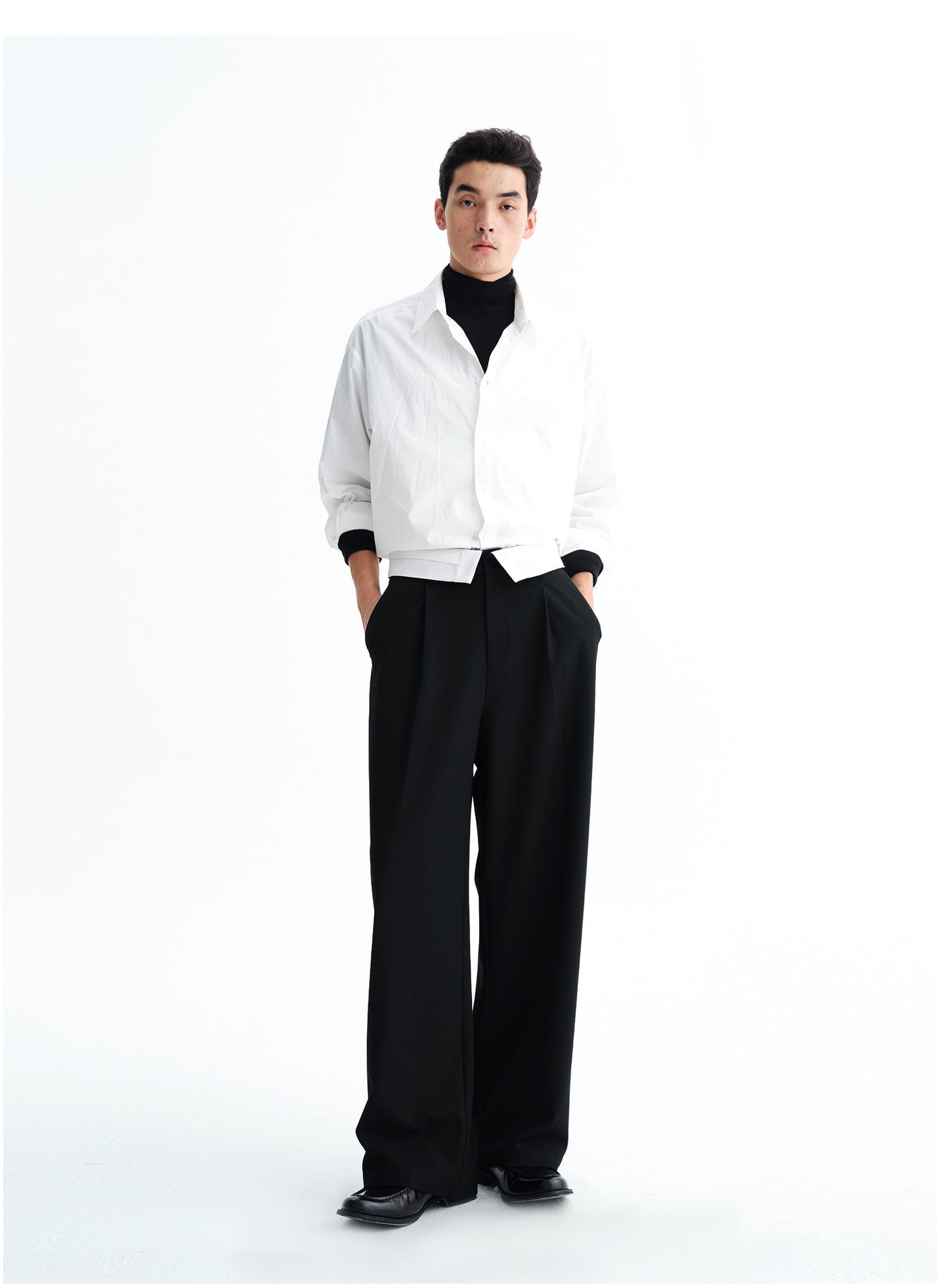 Turned-up hem wide-leg pants