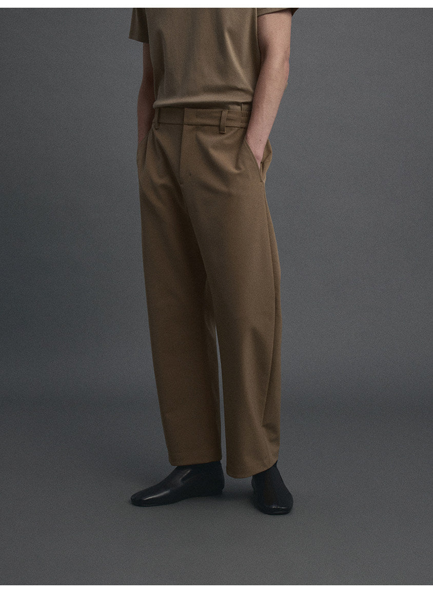 Curved-Cut Casual Pants