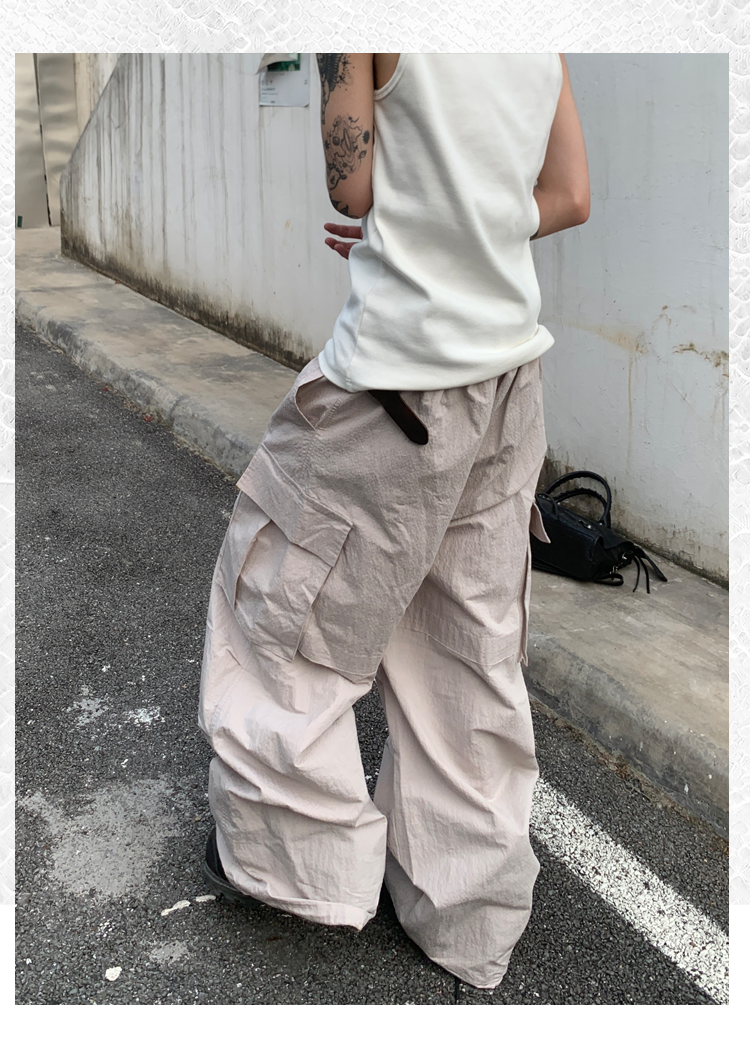 Straight Wide Side Pocket Cargo Pants