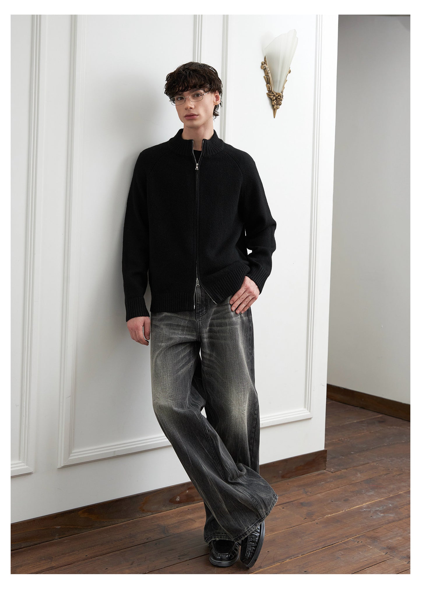 Relaxed Fit Zip-Up Cardigan