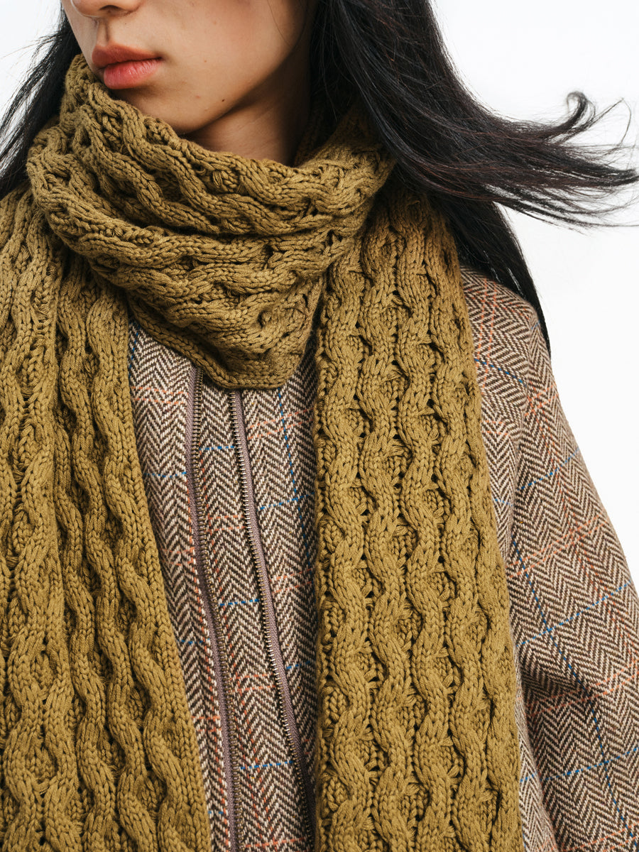Cable-knit Heated Long Scarf