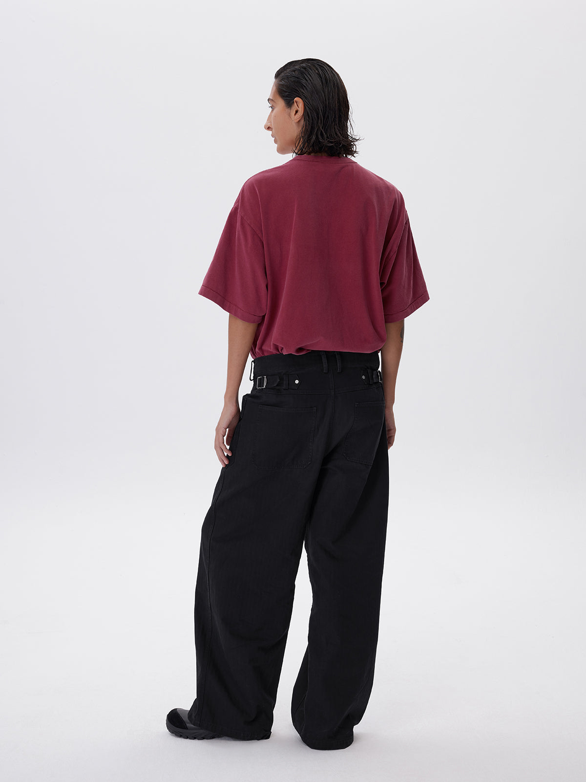 Casual pants with patch pockets