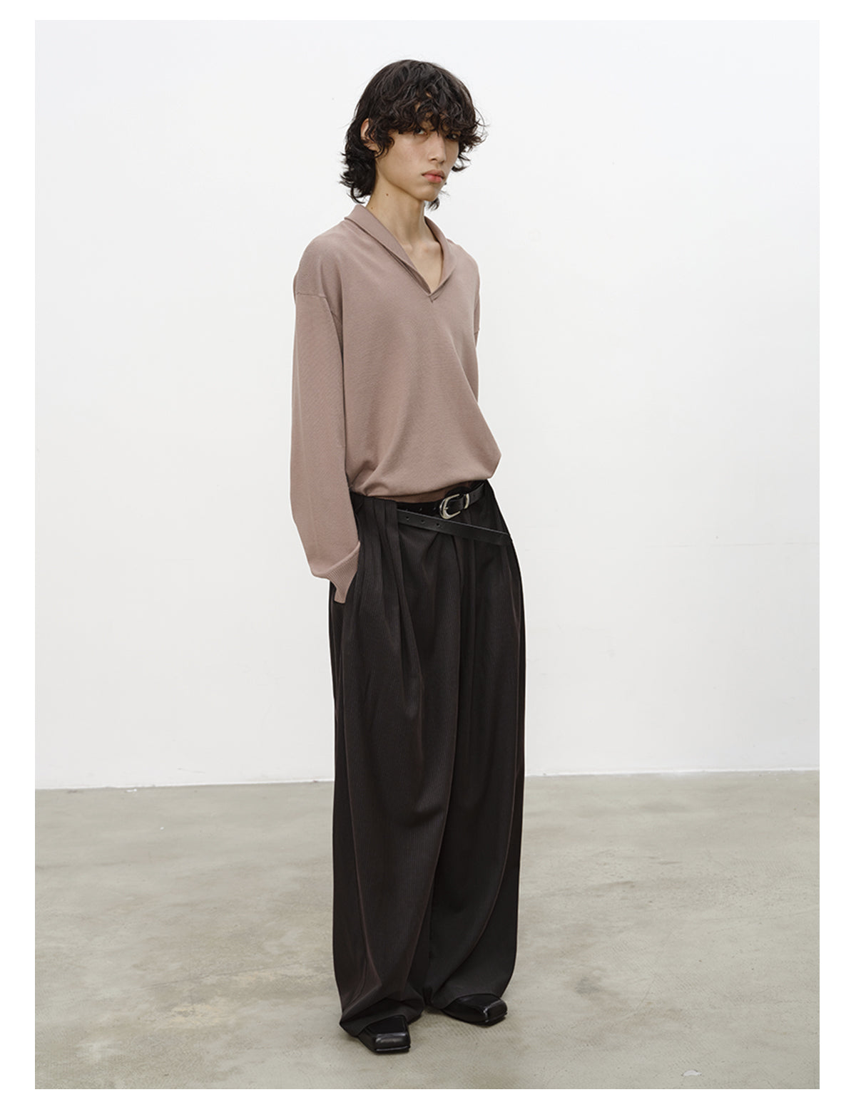 Seagull Collar Sweater