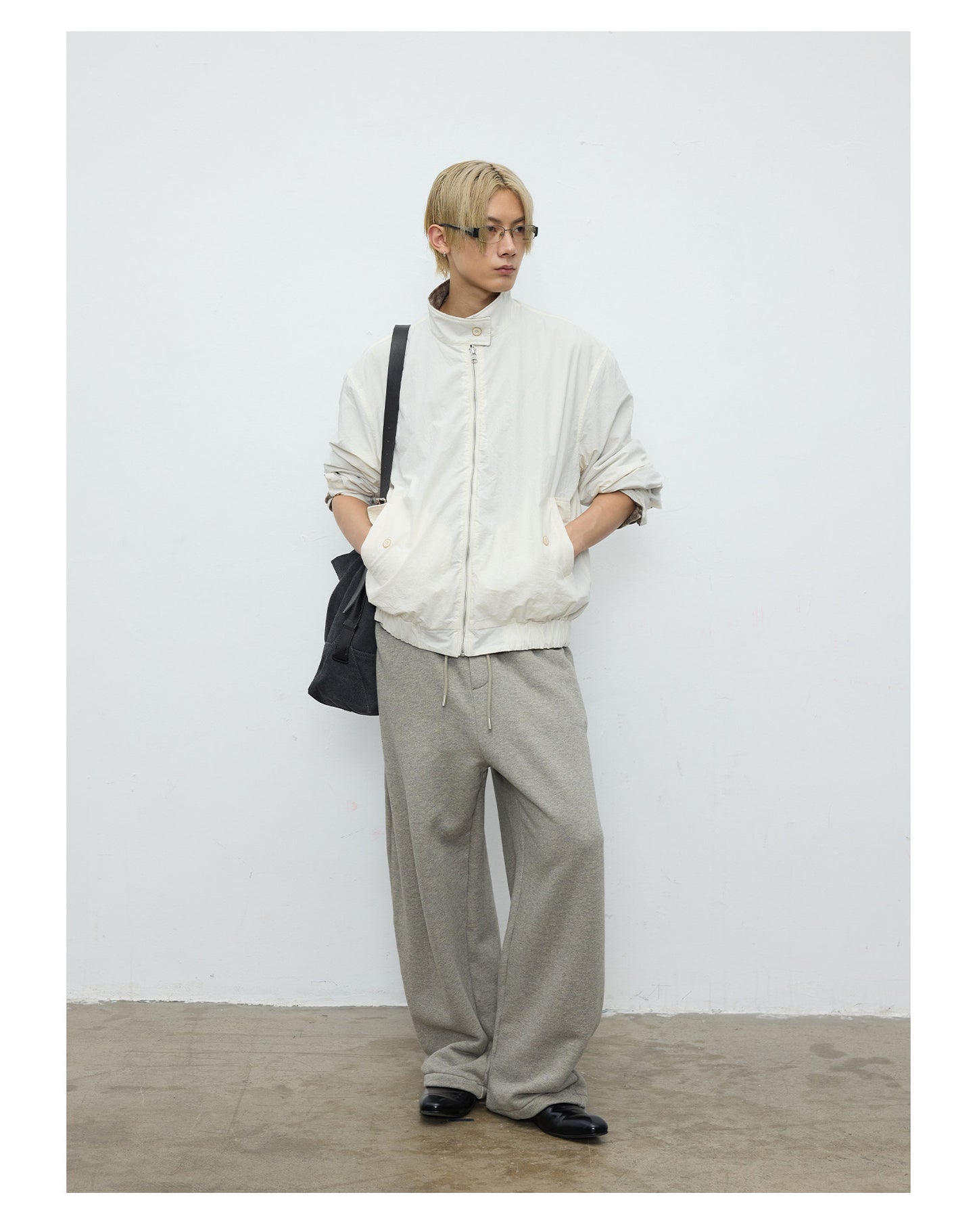 Casual fleece-lined sweatpants