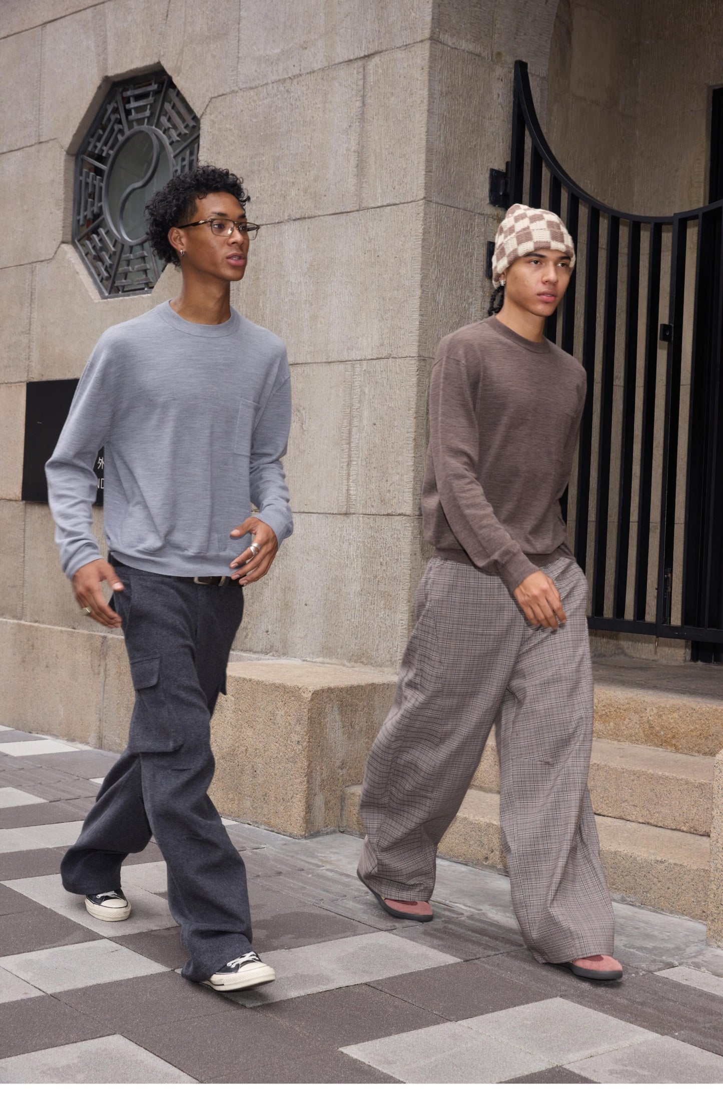 Crew-neck Sweater with Pockets