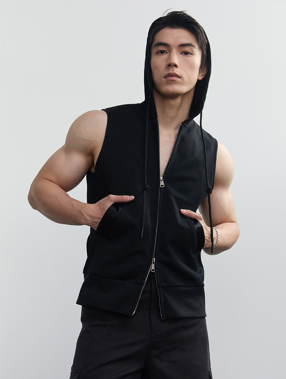 더블 지퍼 민소매 베스트