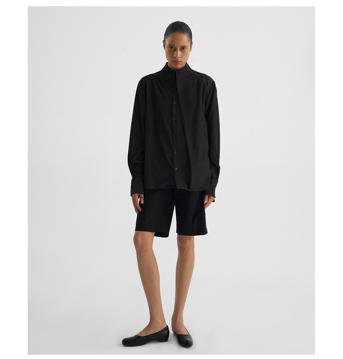 Collarless Half-High Shirt