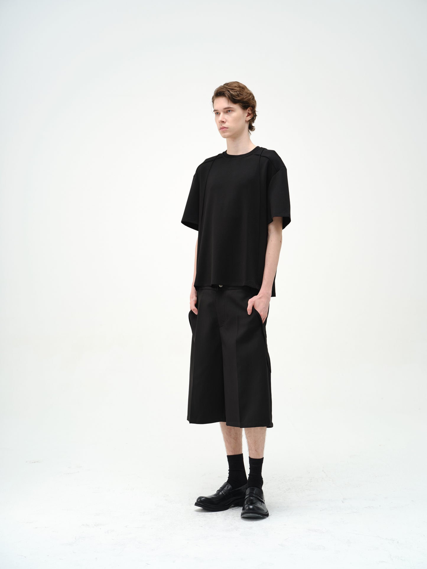 3D cropped shorts