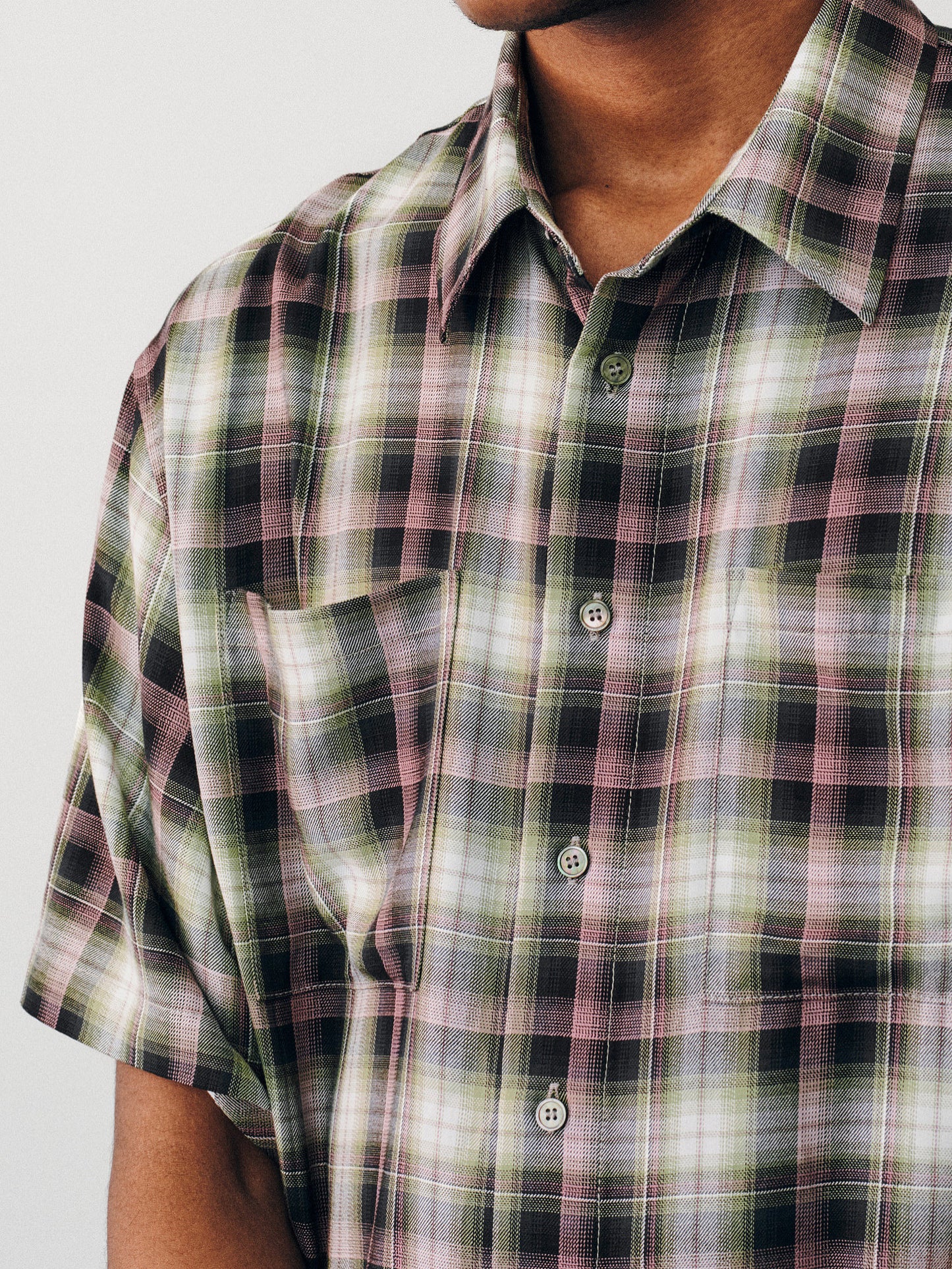 Gradient Check Double-Pocket Shirt