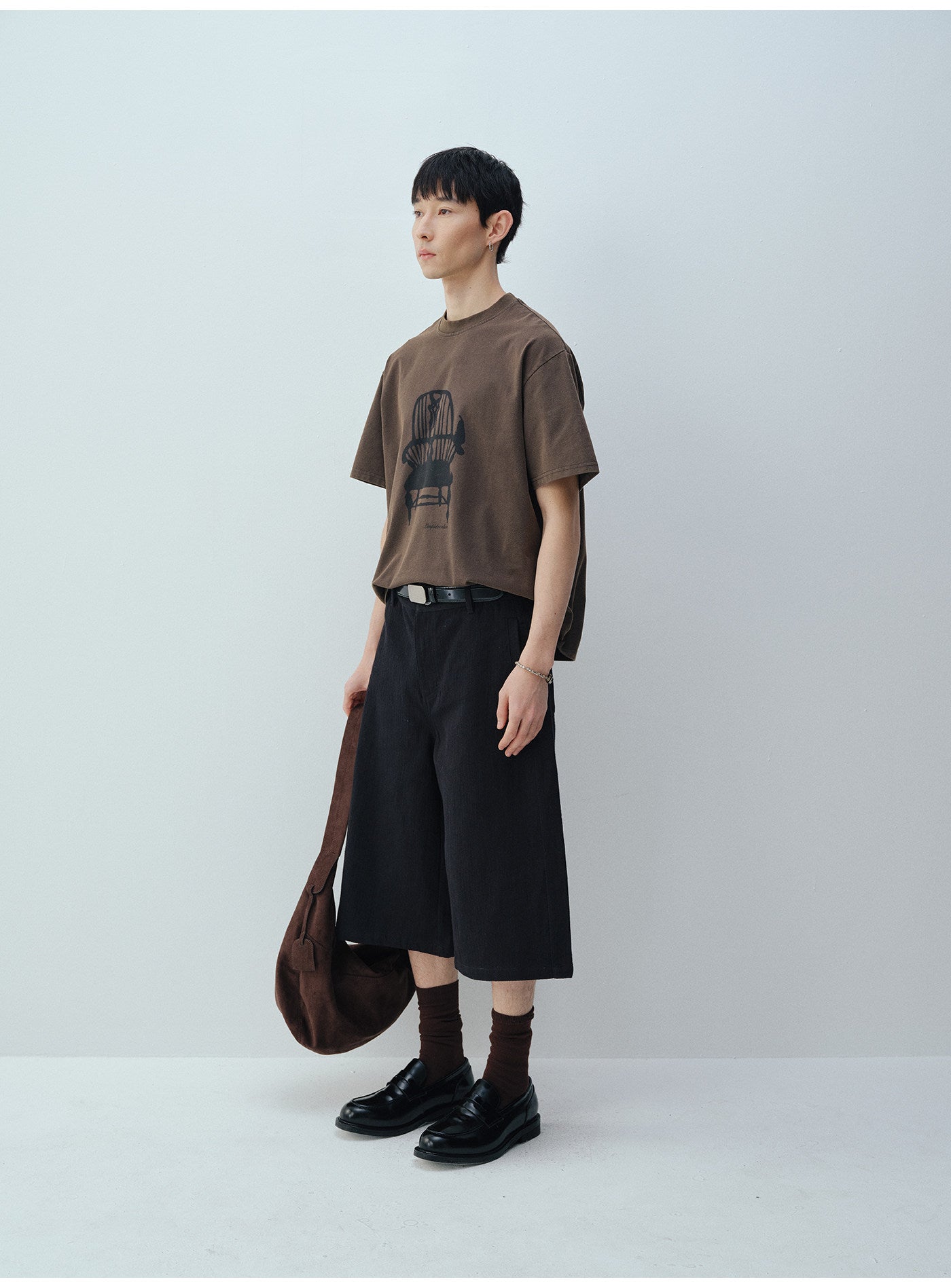 Two-Tone Chair Print T-Shirt