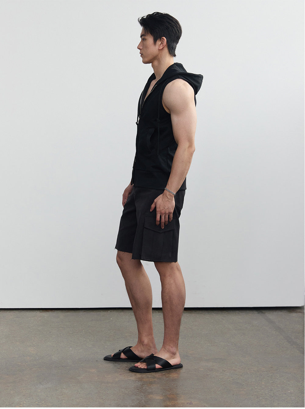 더블 지퍼 민소매 베스트