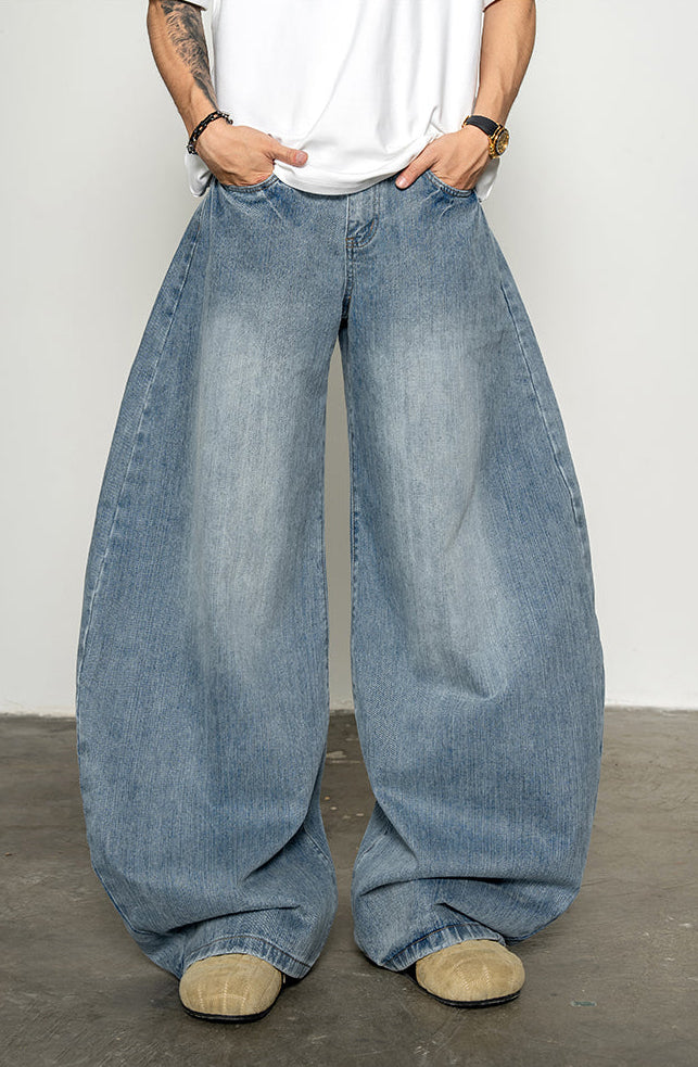 Low Edge Scythe Jeans