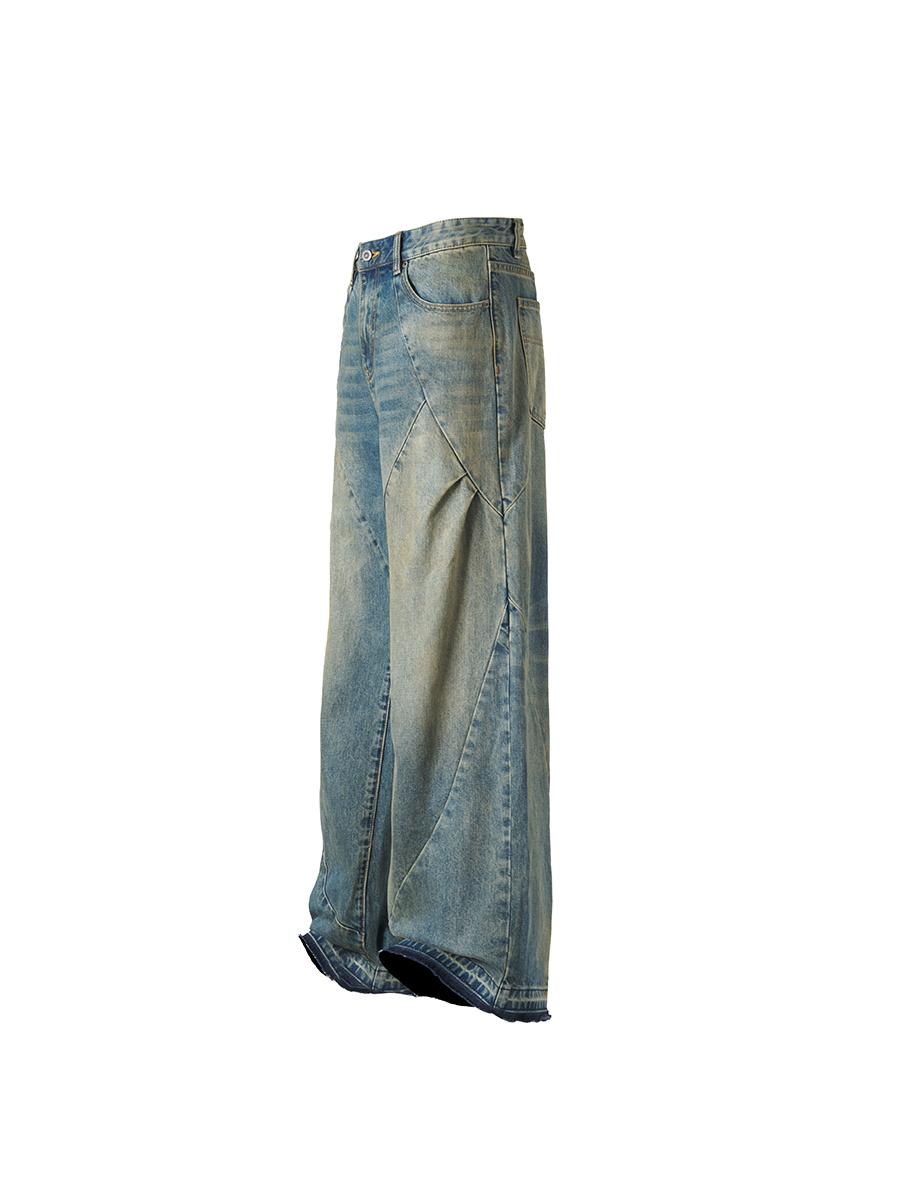 Washed Pleated Jeans