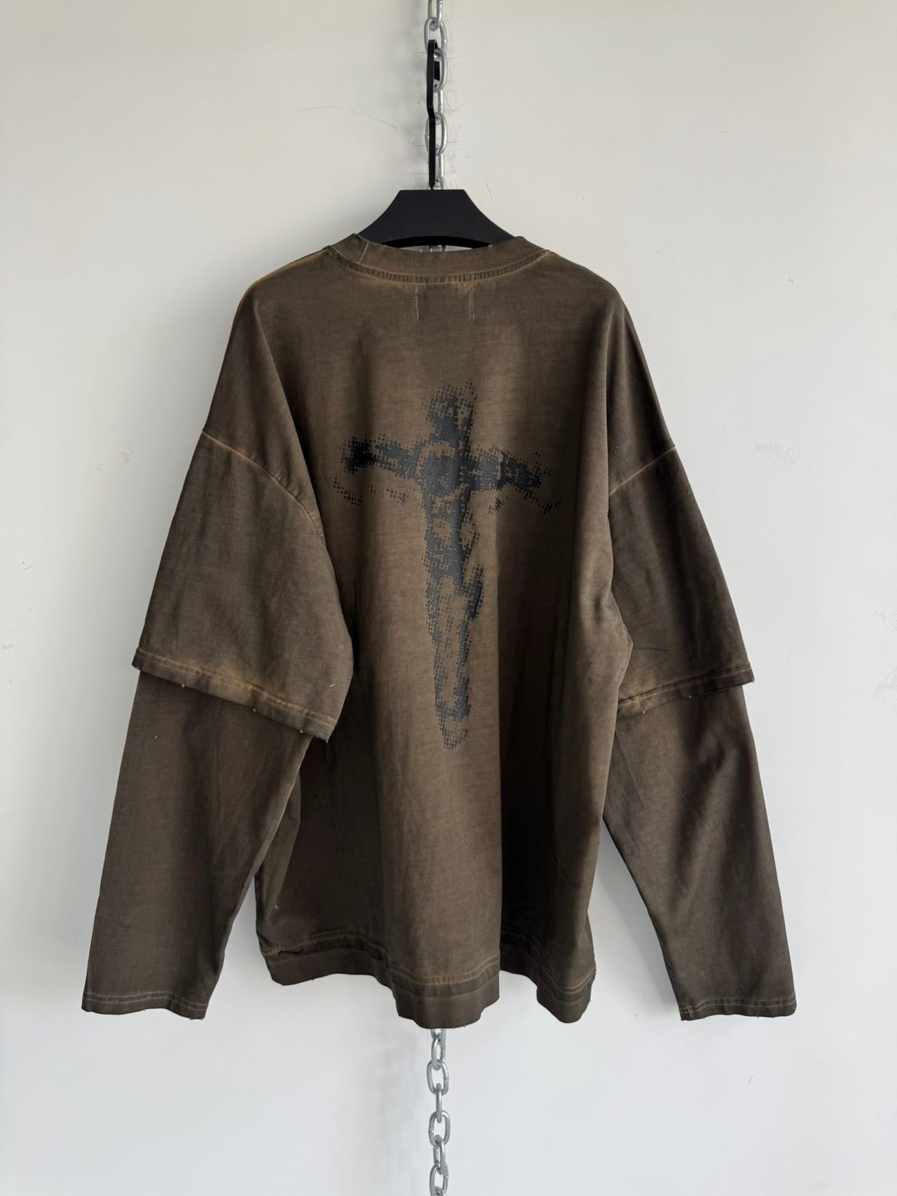 Faux two-piece loose T-shirt