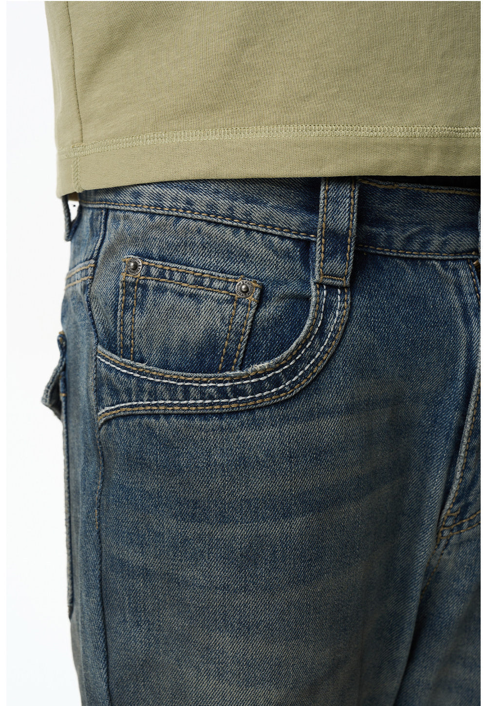 Double Chunky Thread-Washed Dirty Jeans