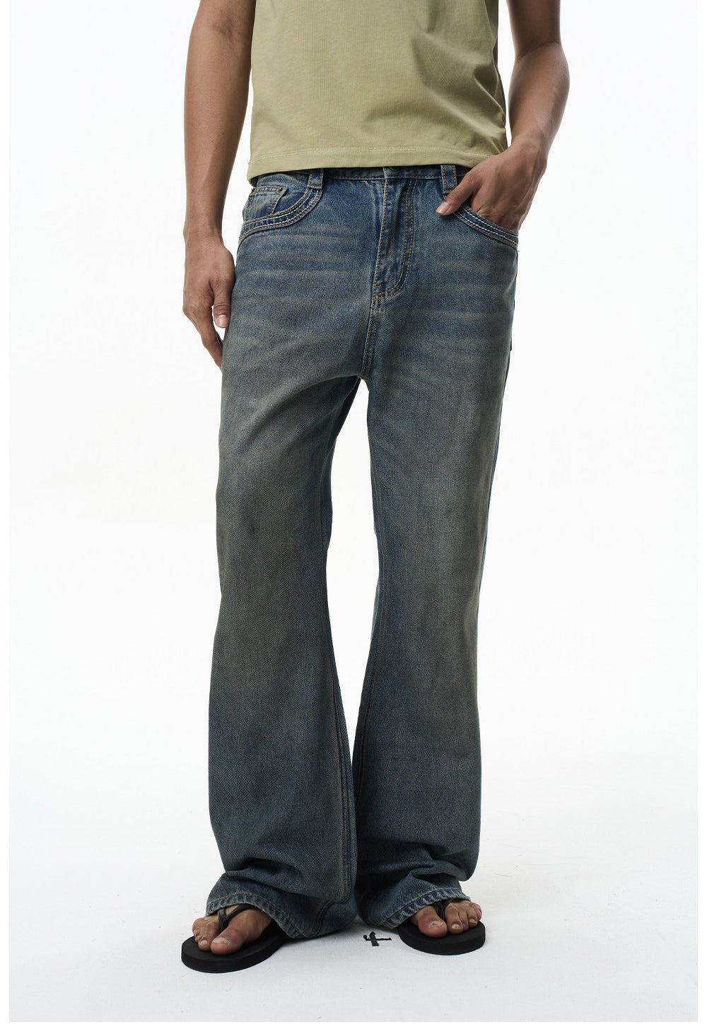 Double Chunky Thread-Washed Dirty Jeans
