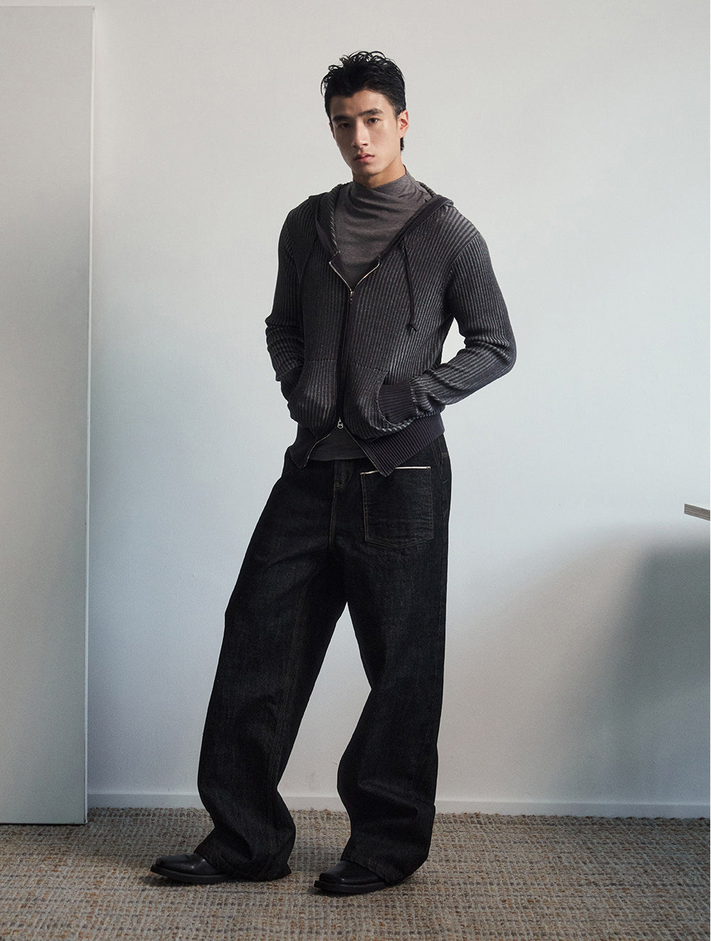 Single-Pocket Denim Pants