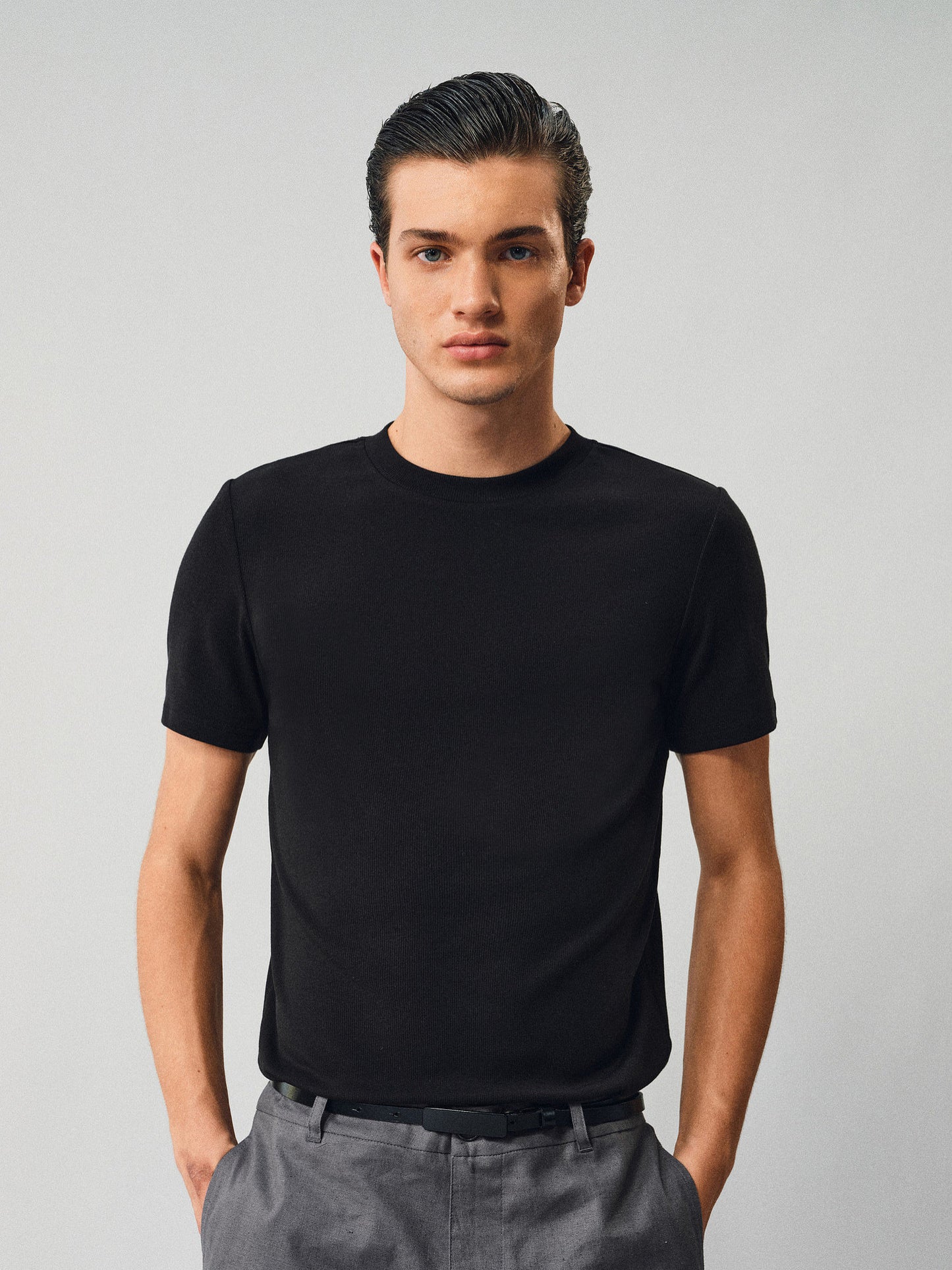 Fine-Striped Fitted Round-Neck T-Shirt