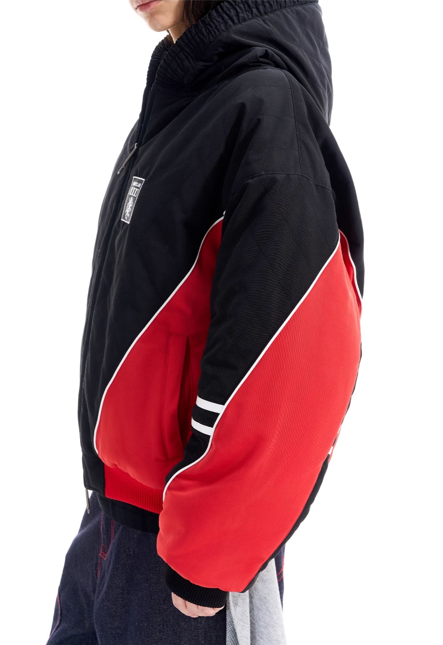 Diamond-pattern hooded jacket