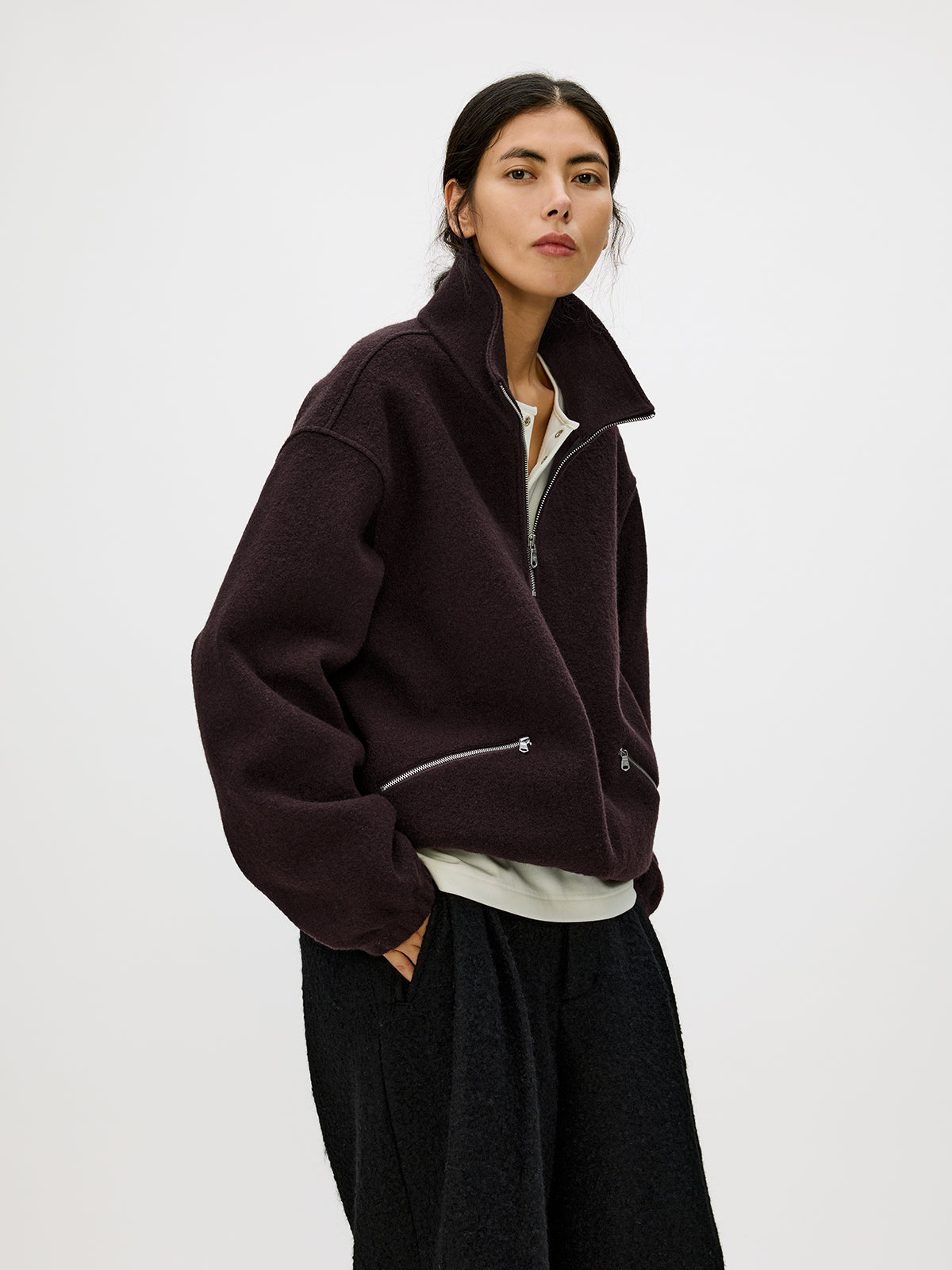 Half-Open Sweatshirt