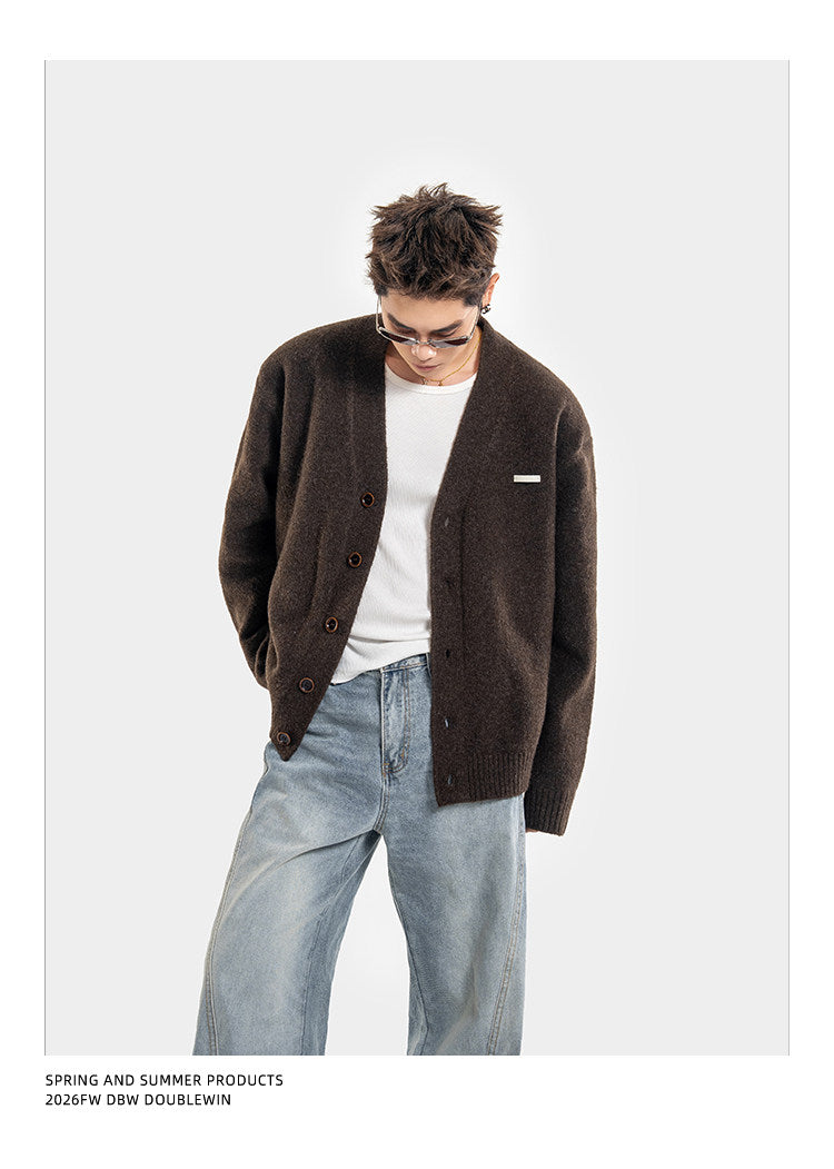 Curved Shoulder Pad Knit Cardigan