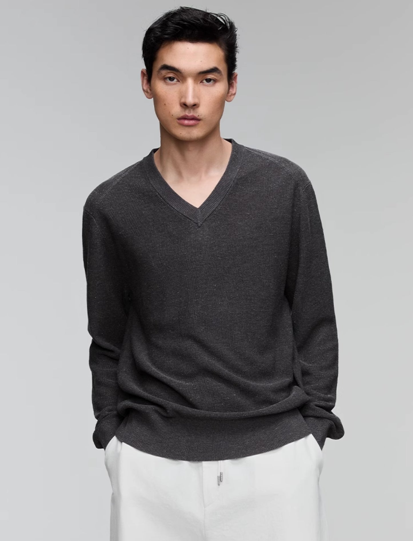 V-neck loose casual knit