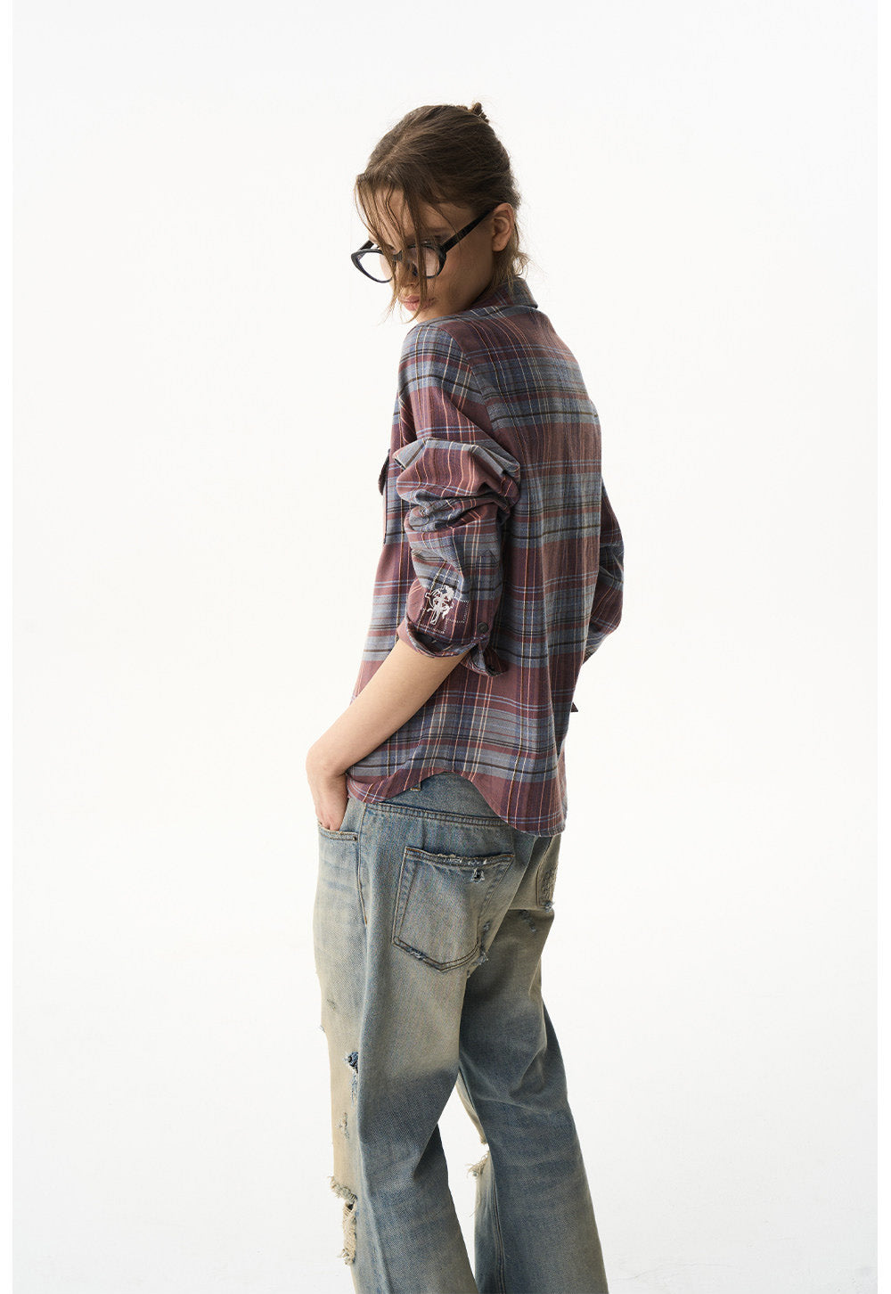 Short Check Embroidered Shirt