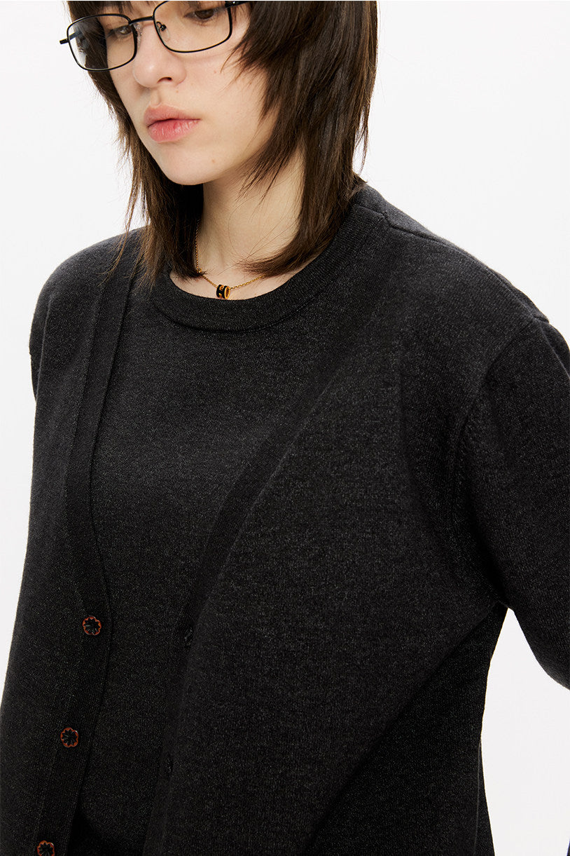Vintage-style loose-fit knit cardigan