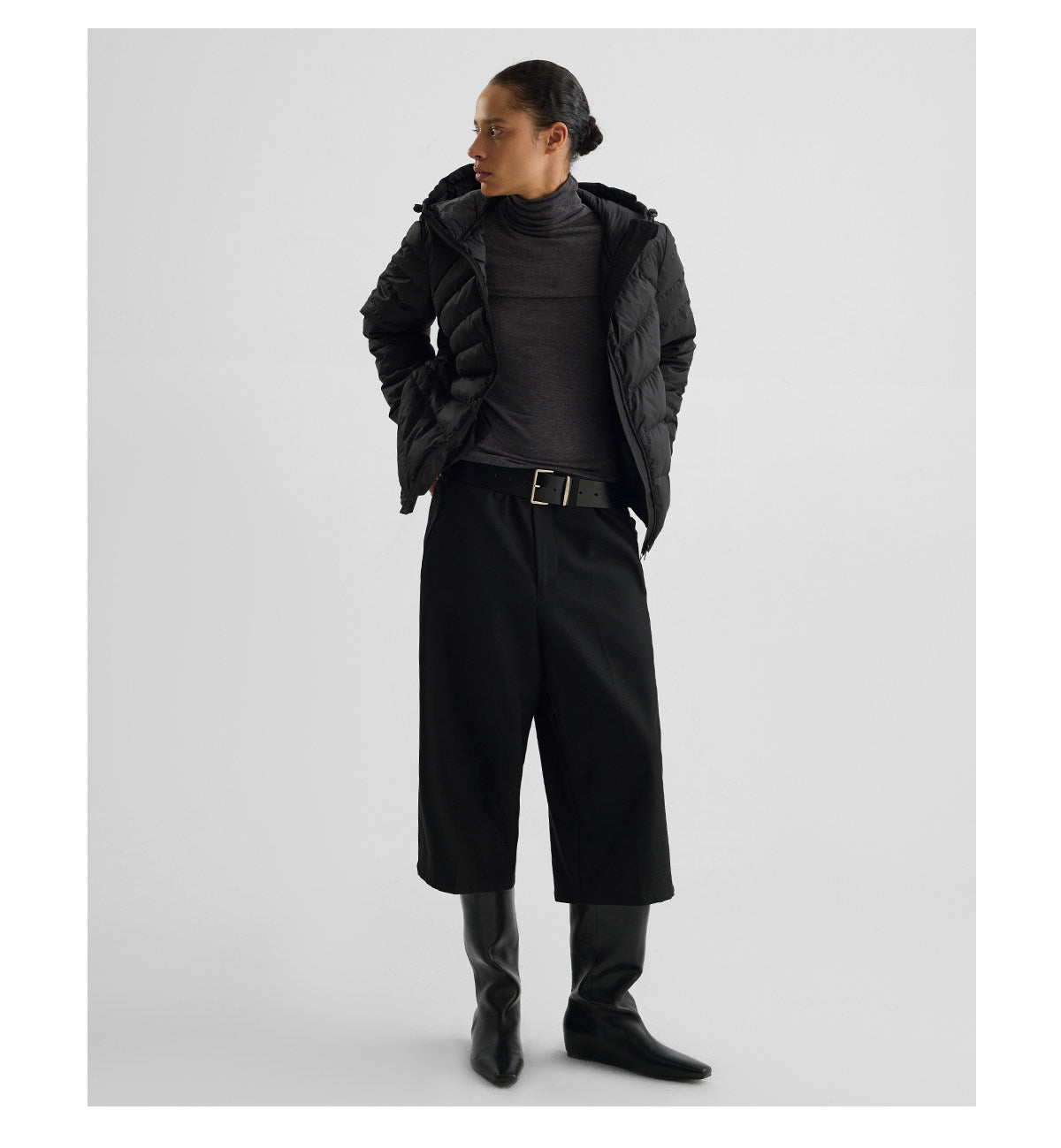 Embossed Straight-Line Quilted Down Jacket