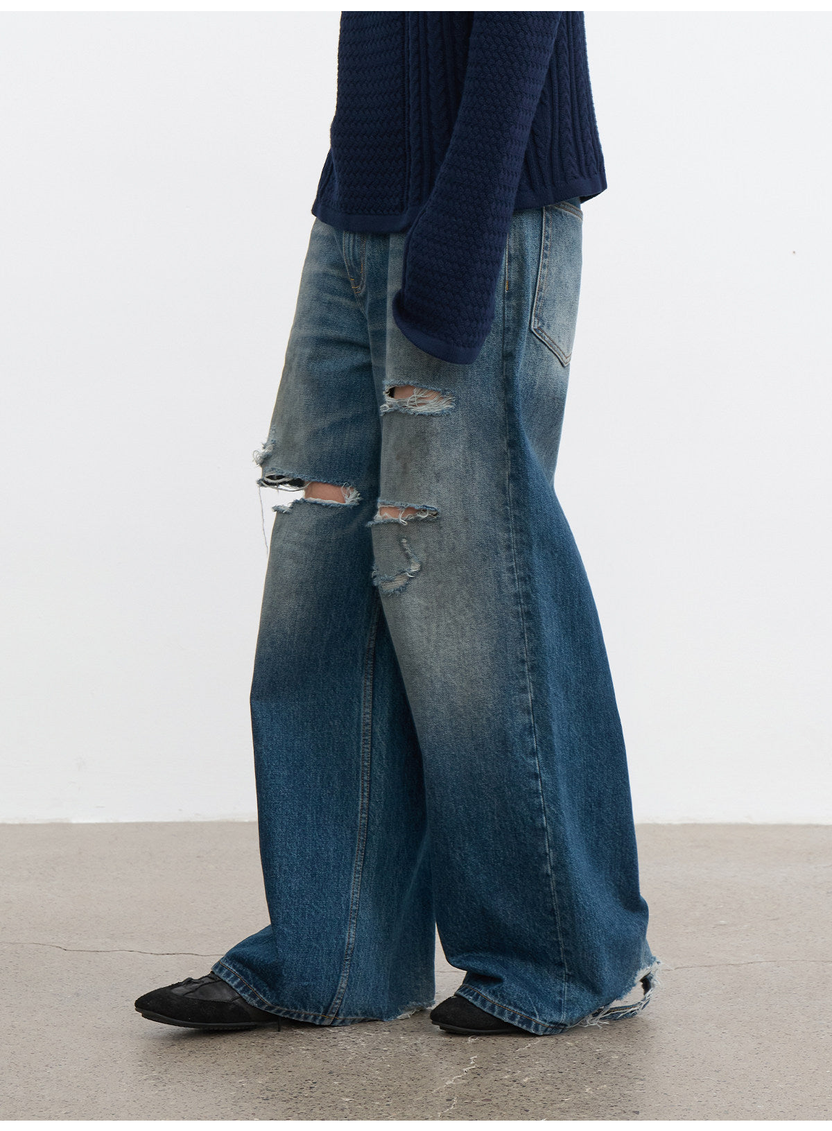 Loose Straight-Fit Denim Pants