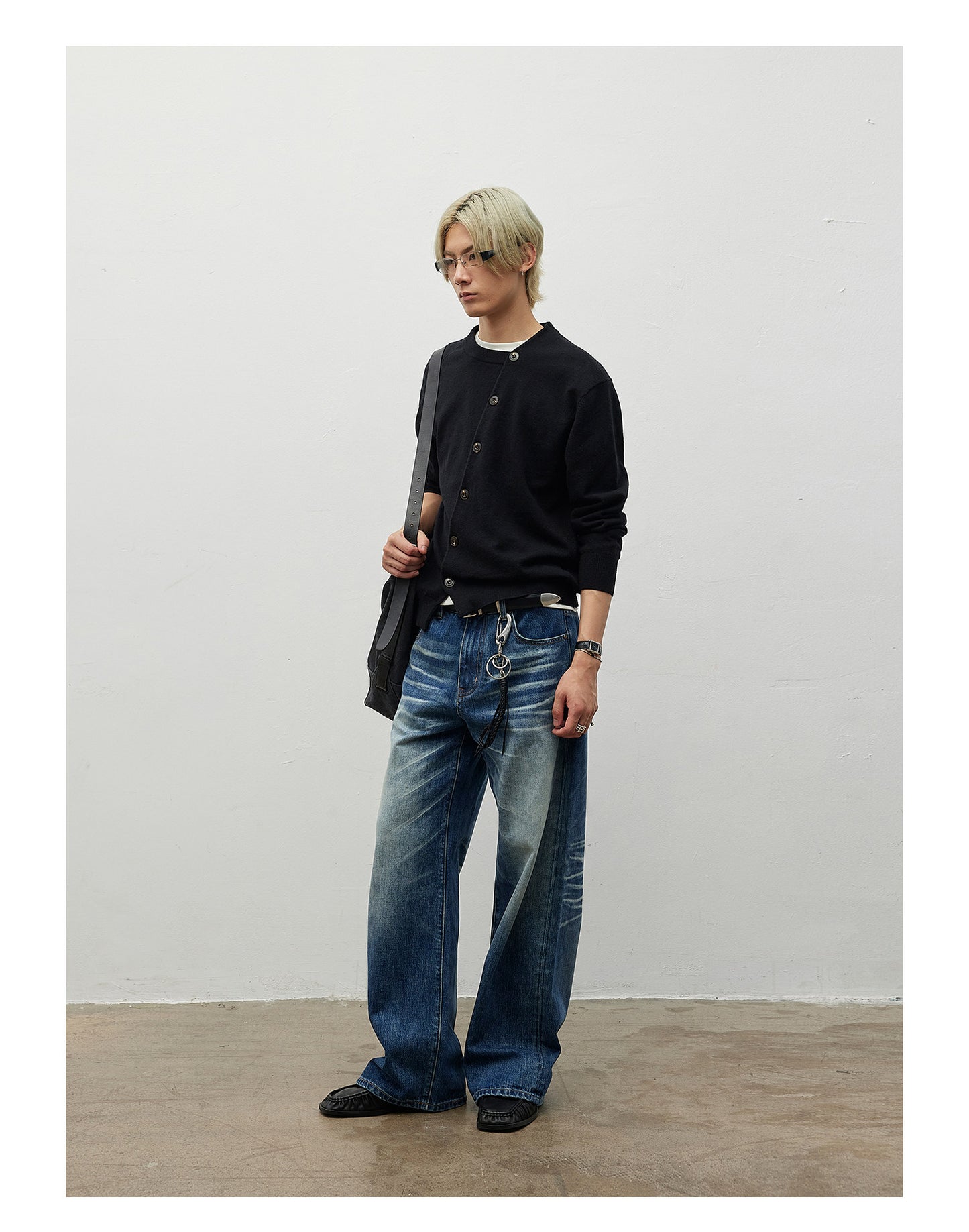 Wash-processed Straight-Leg Jeans