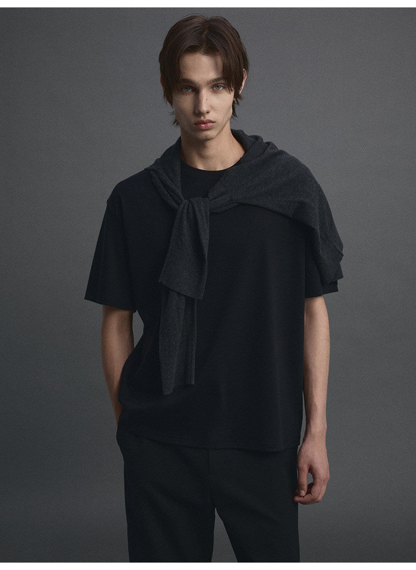 Loose-Fit Simple T-Shirt