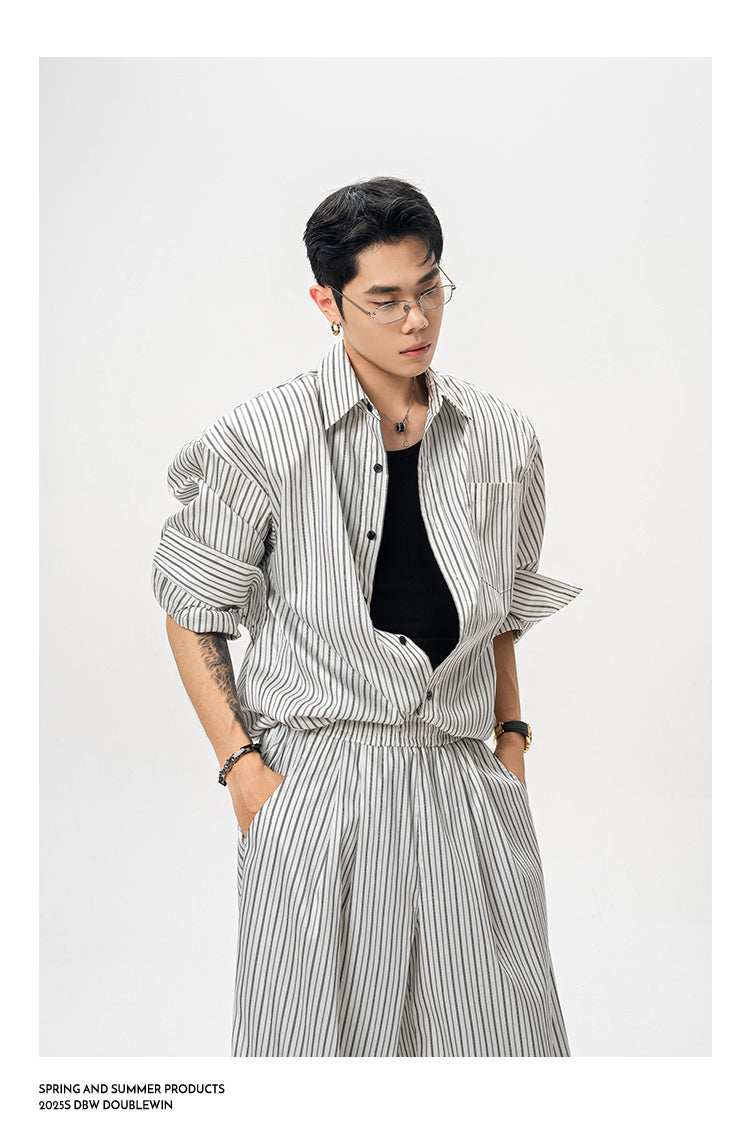 Striped shirt with adjustable hem