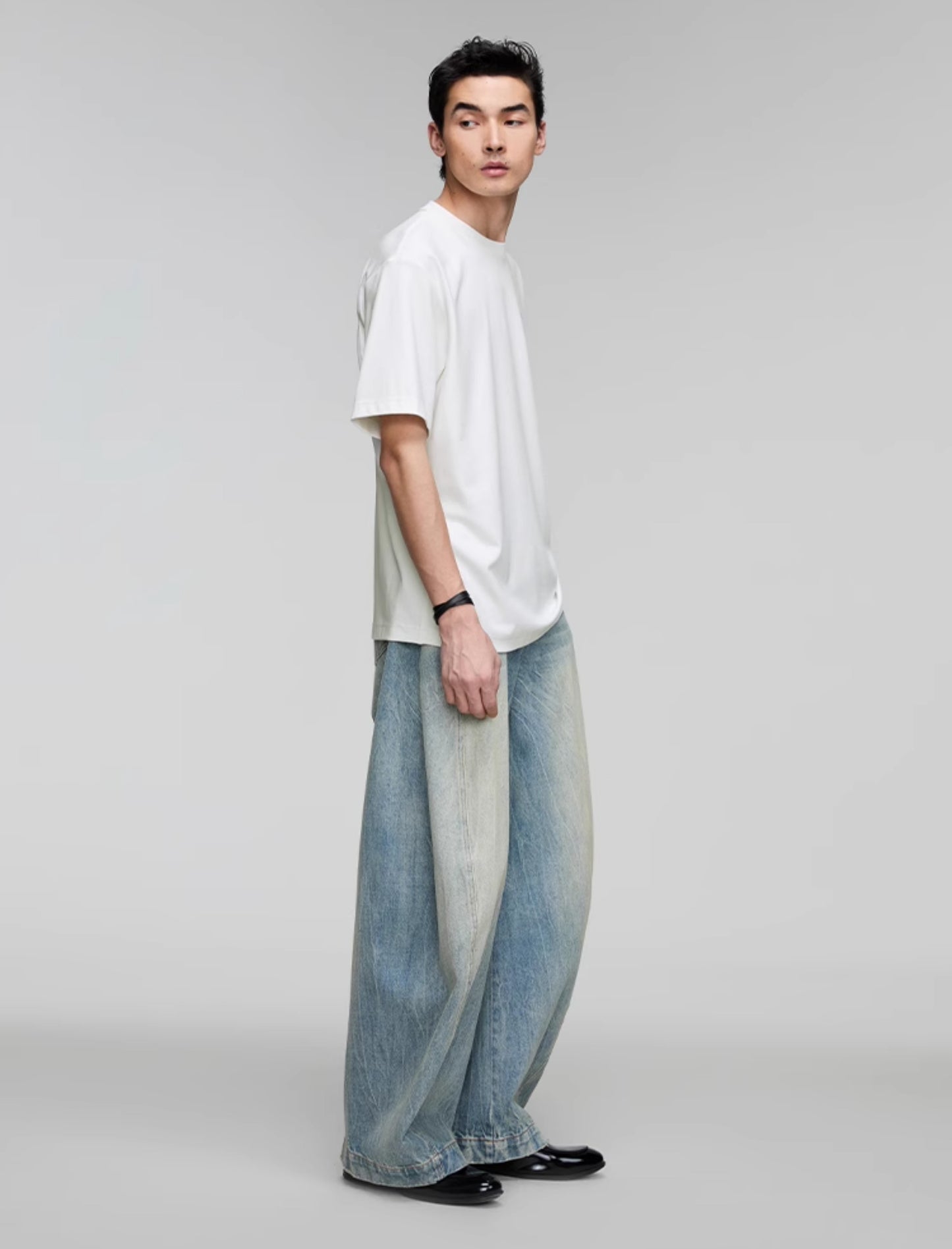 Round Neck Logo Print T-Shirt